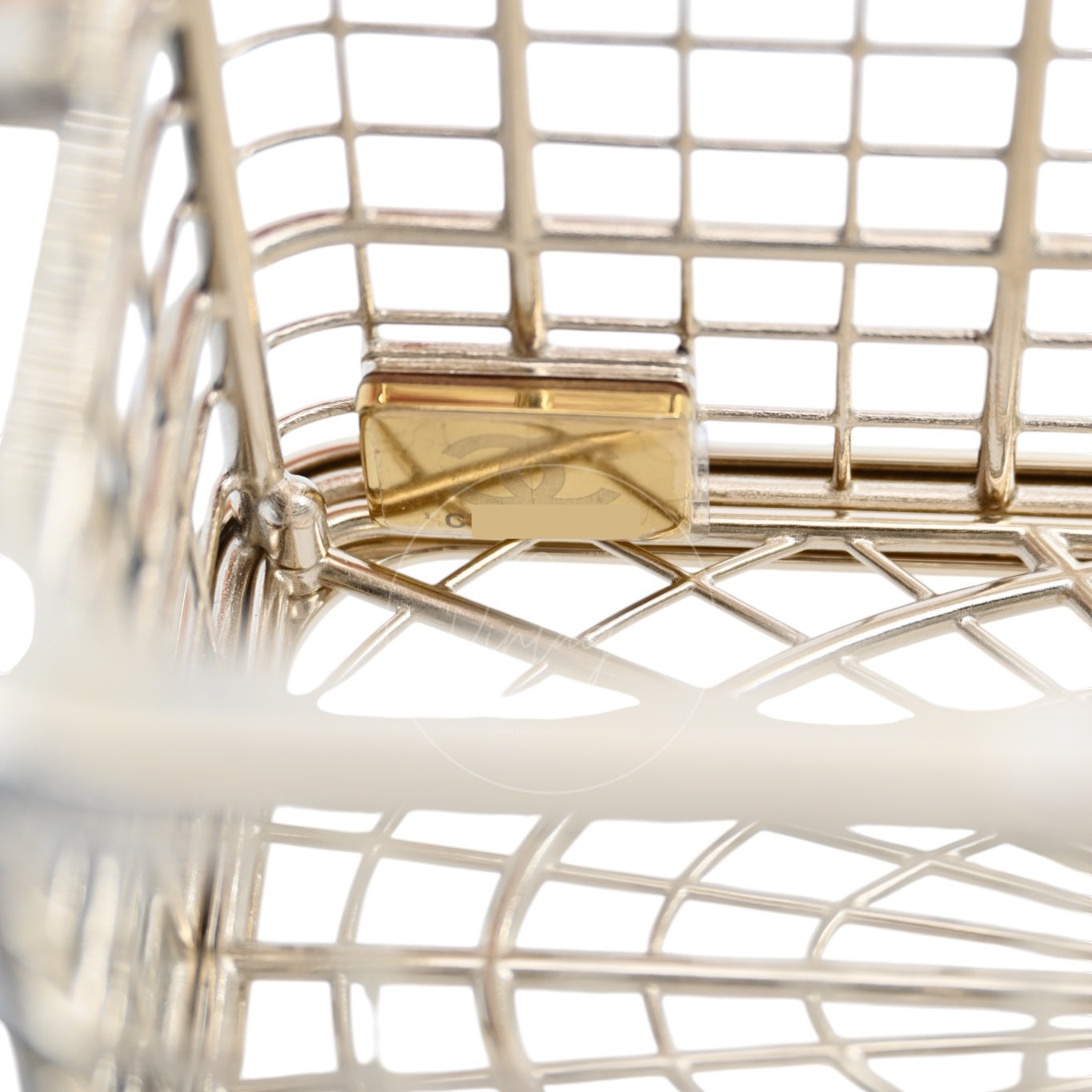 [Pre-owned] Chanel Bird Cage Minaudière in Gold-Tone Metal & Crystals Evening Handbag