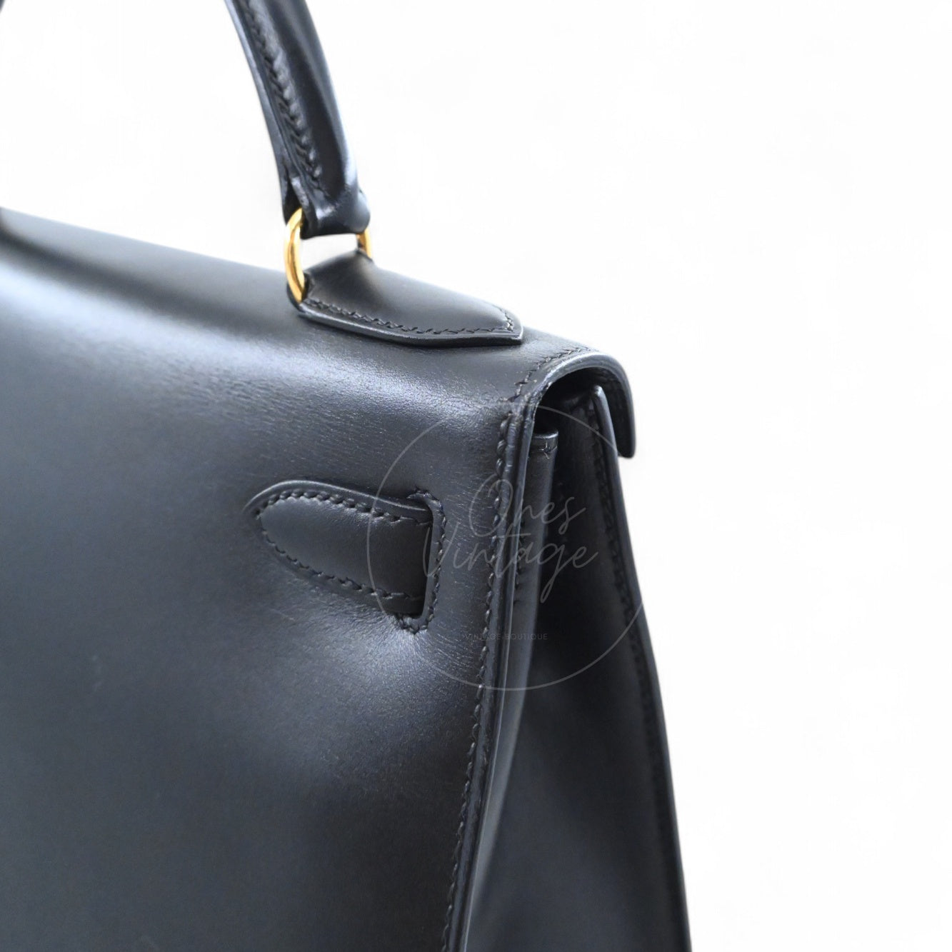 [Pre-owned] Hermes Kelly 28 Black Box GHW Stamp Circle Z
