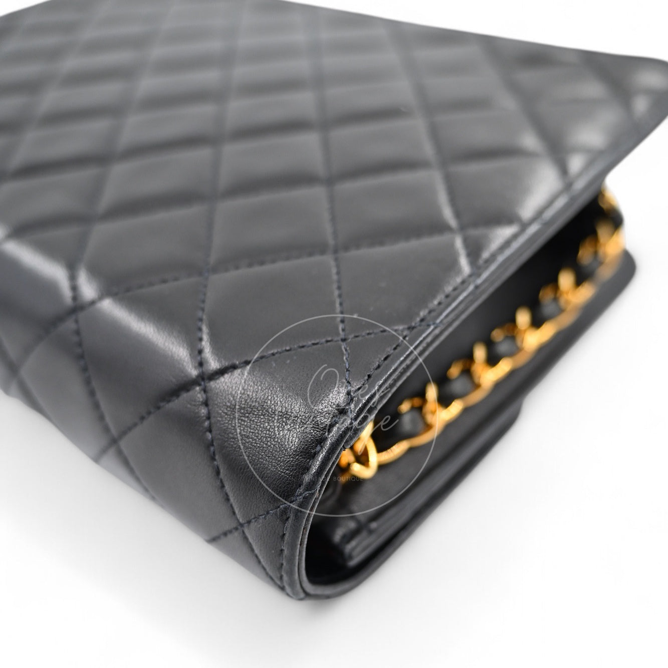 [Pre-owned] Chanel Vintage Matelasse Black lambskin Single Flap Bag