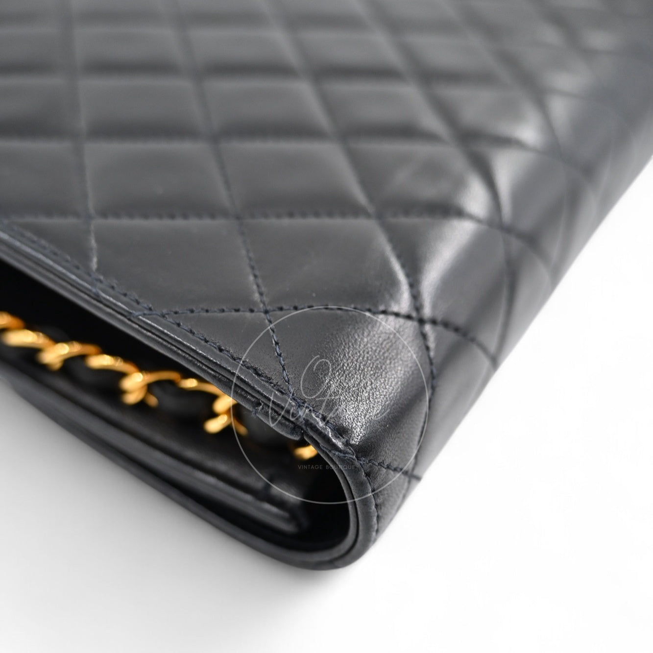 [Pre-owned] Chanel Vintage Matelasse Black lambskin Single Flap Bag