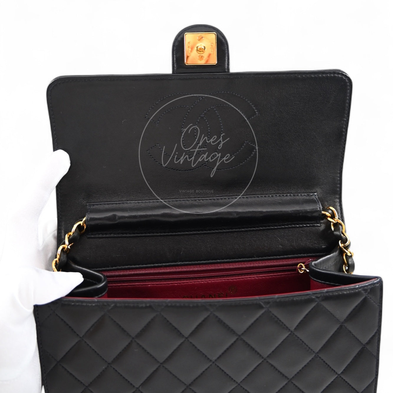 [Pre-owned] Chanel Vintage Matelasse Black lambskin Single Flap Bag