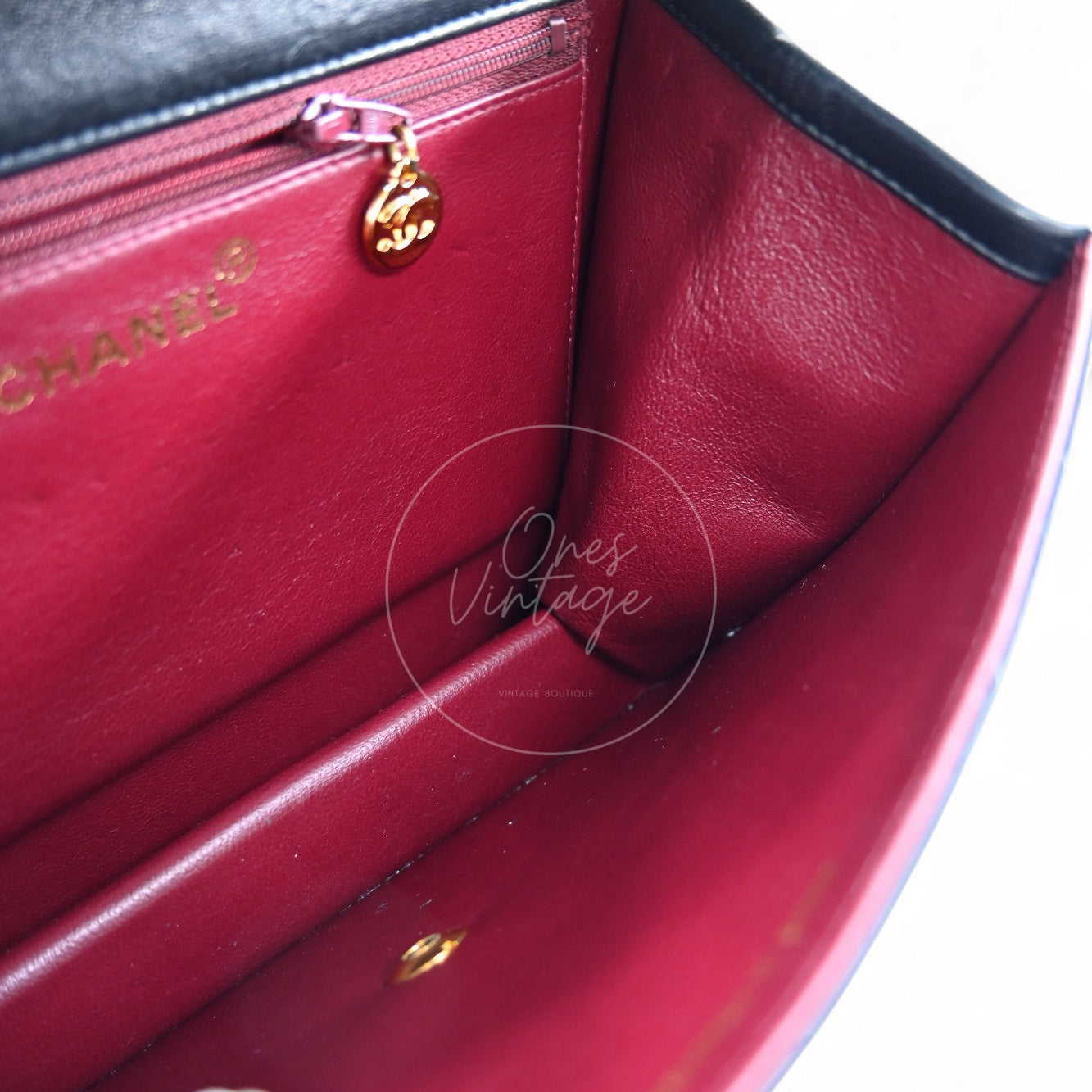 [Pre-owned] Chanel Vintage Matelasse Black lambskin Single Flap Bag