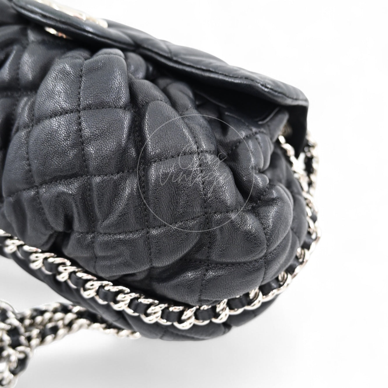 [Pre-owned]Chanel Black Caviar Chain Around Shoulder Bag