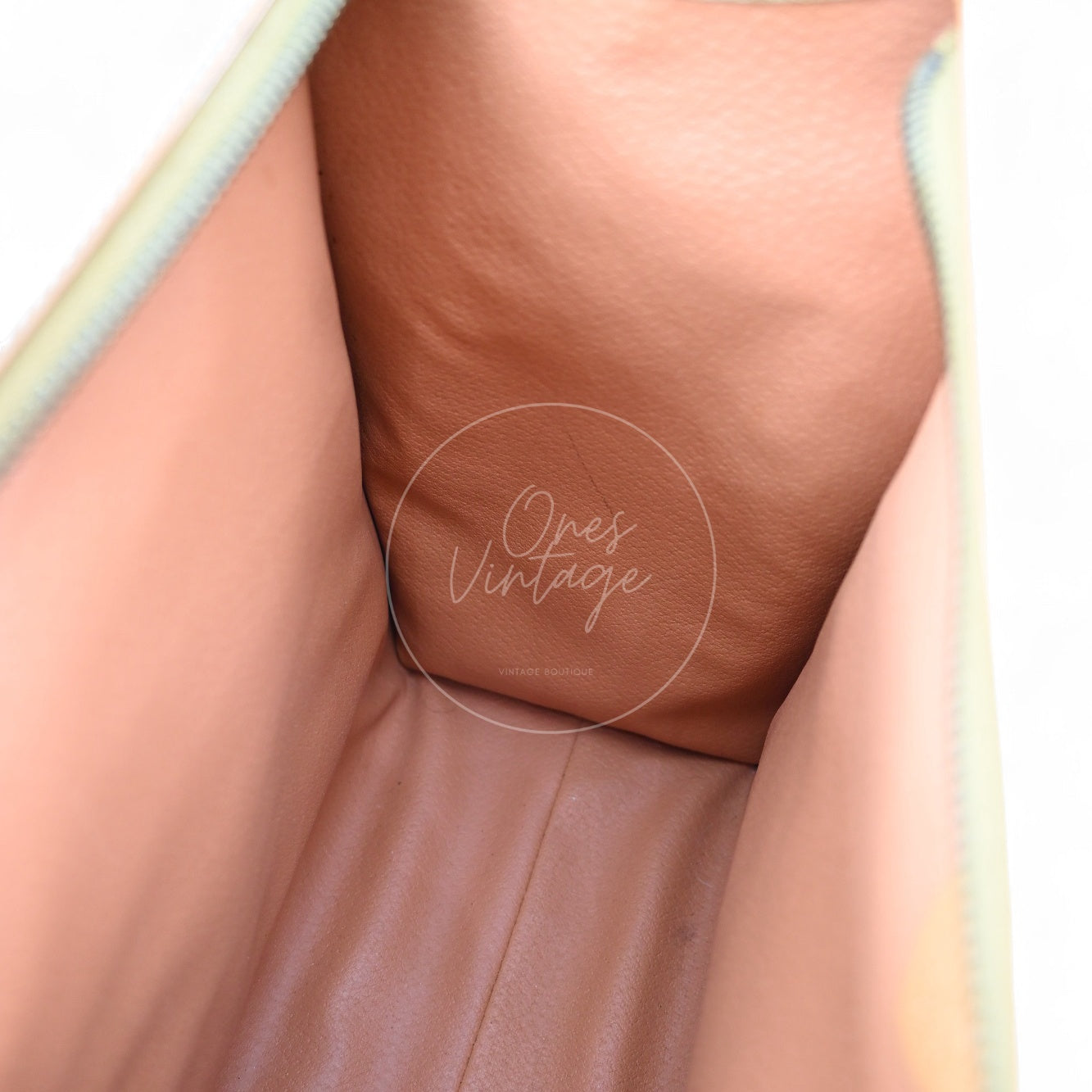 [Pre-owned] Celine Beige Monogram Tote Bag