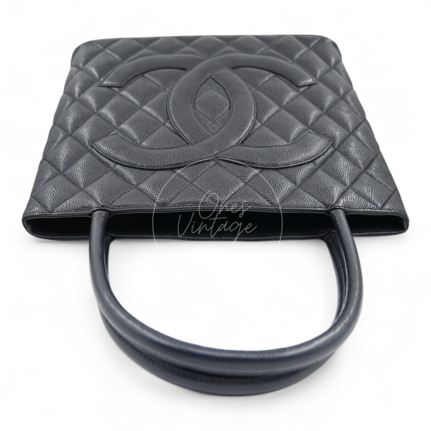 [Pre-owned] Chanel Black Caviar Vintage Medallion Tote Bag