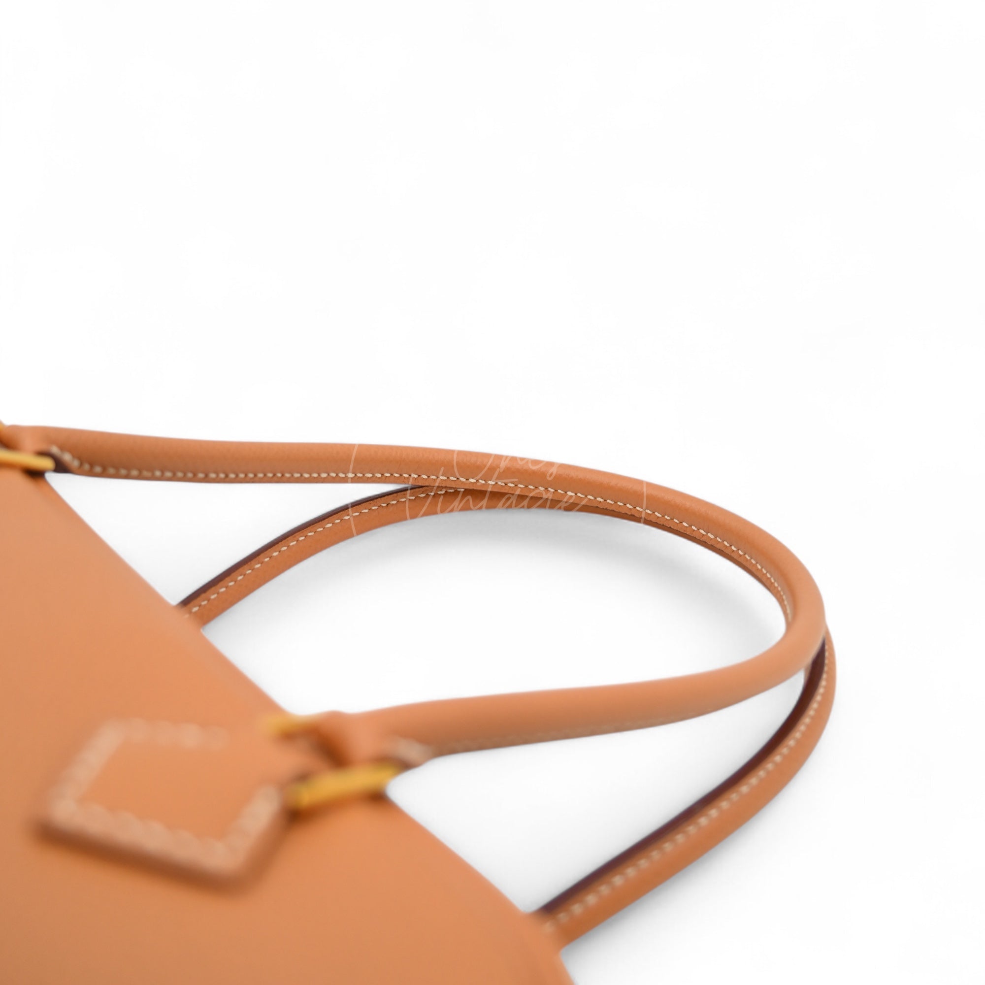 [Pre-owned] Hermes Mini Plume Natural Epsom GHW Stamp Circle W