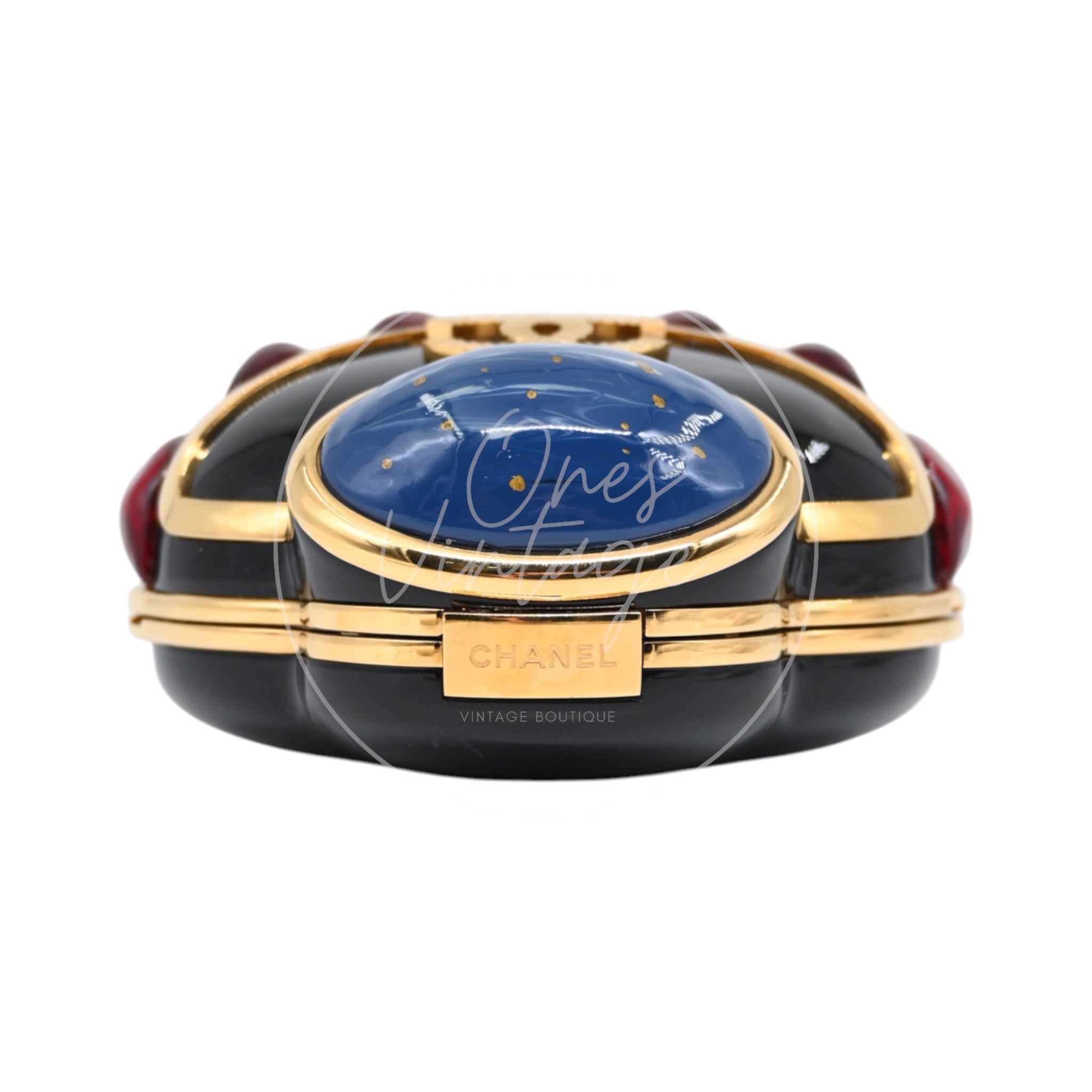[Pre-owned] Chanel Limited Edition Egyptian Scarab Minaudière
