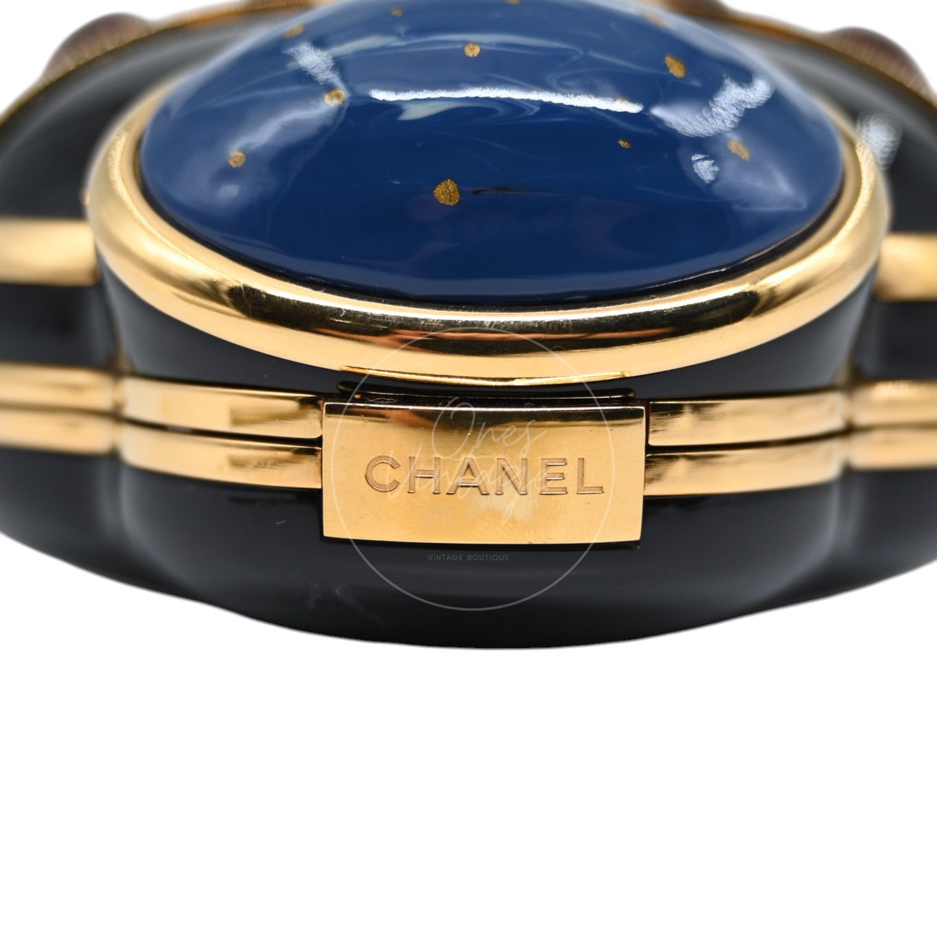 [Pre-owned] Chanel Limited Edition Egyptian Scarab Minaudière