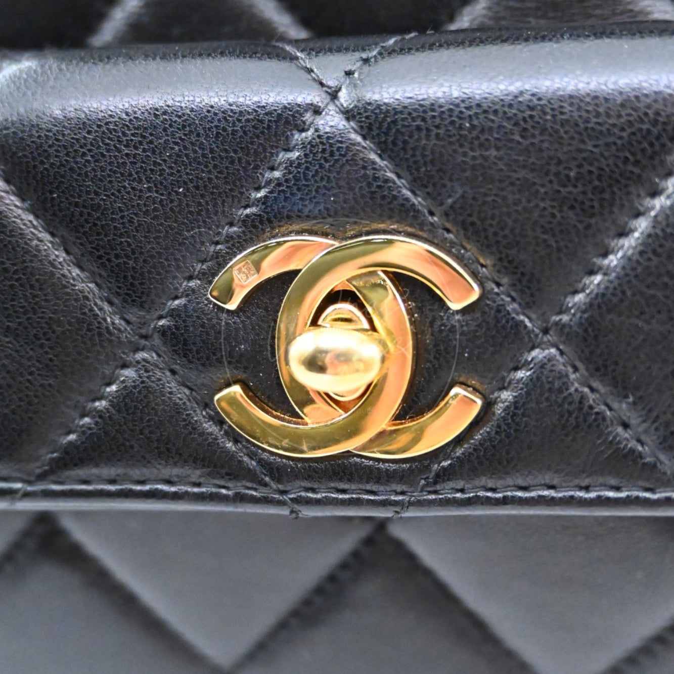 [Pre-owned] Chanel Vintage Black lambskin Large Duma Backpack