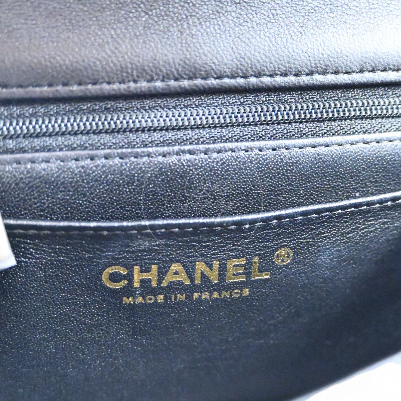 [Pre-owned] Chanel Lambskin Mini Rectangular Flap Black Bag With Top Handle