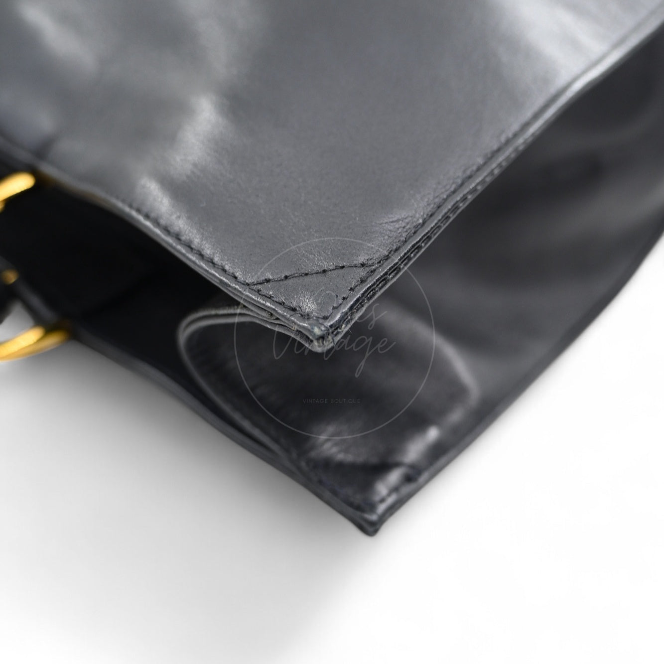 [Pre-owned]Chanel Black Calfskin Chain shoulder tote bag