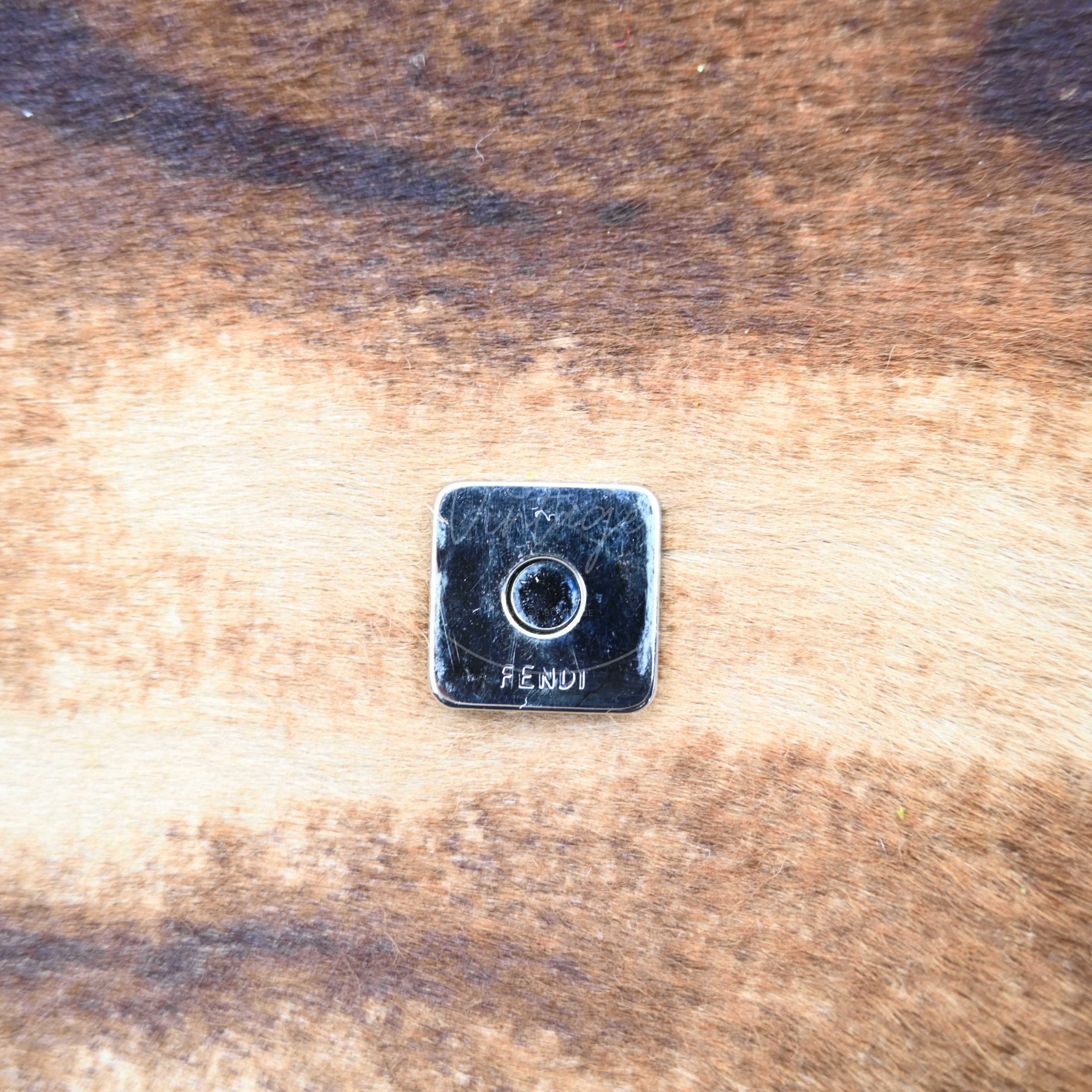 [Pre-owned] Fendi Brown Mamma Baguette Harako Leather PHW Shoulder Bag