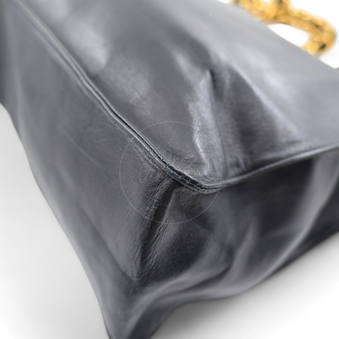 [Pre-owned]Chanel Black Calfskin Chain shoulder tote bag