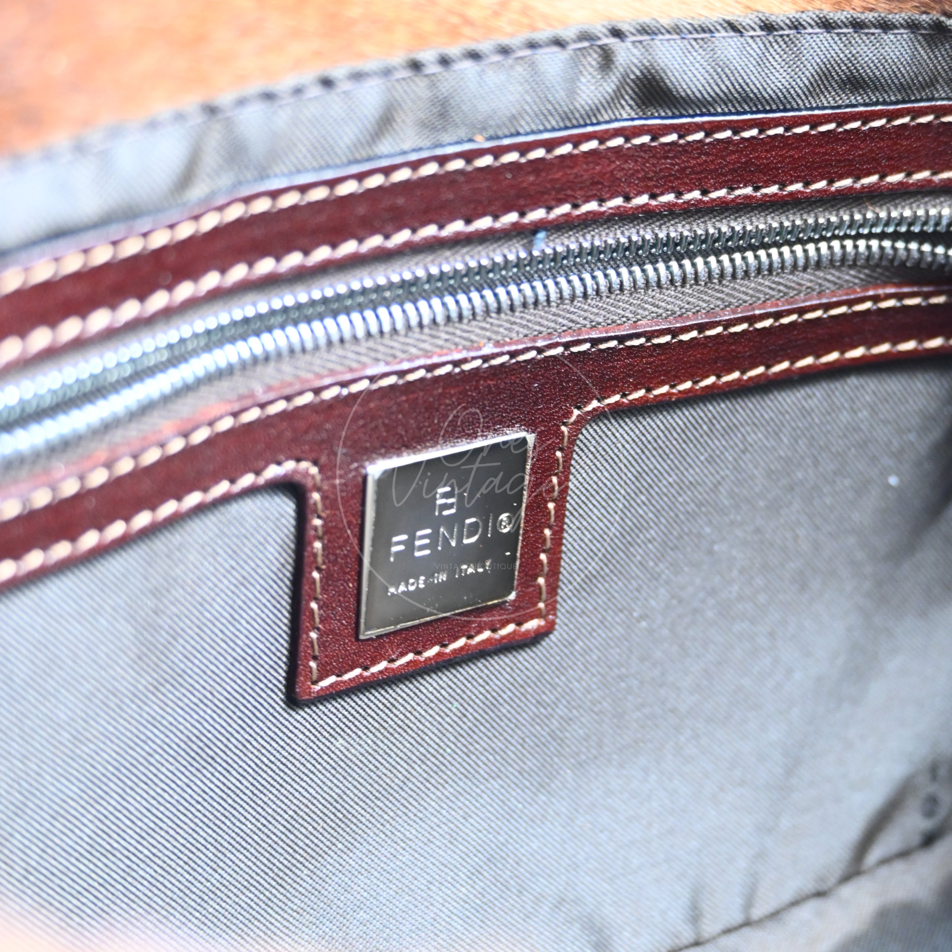 [Pre-owned] Fendi Brown Mamma Baguette Harako Leather PHW Shoulder Bag