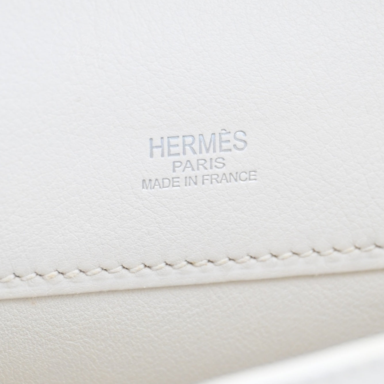 [Pre-owned] Hermes Kelly Cut Clutch White Swift PHW Stamp Square L