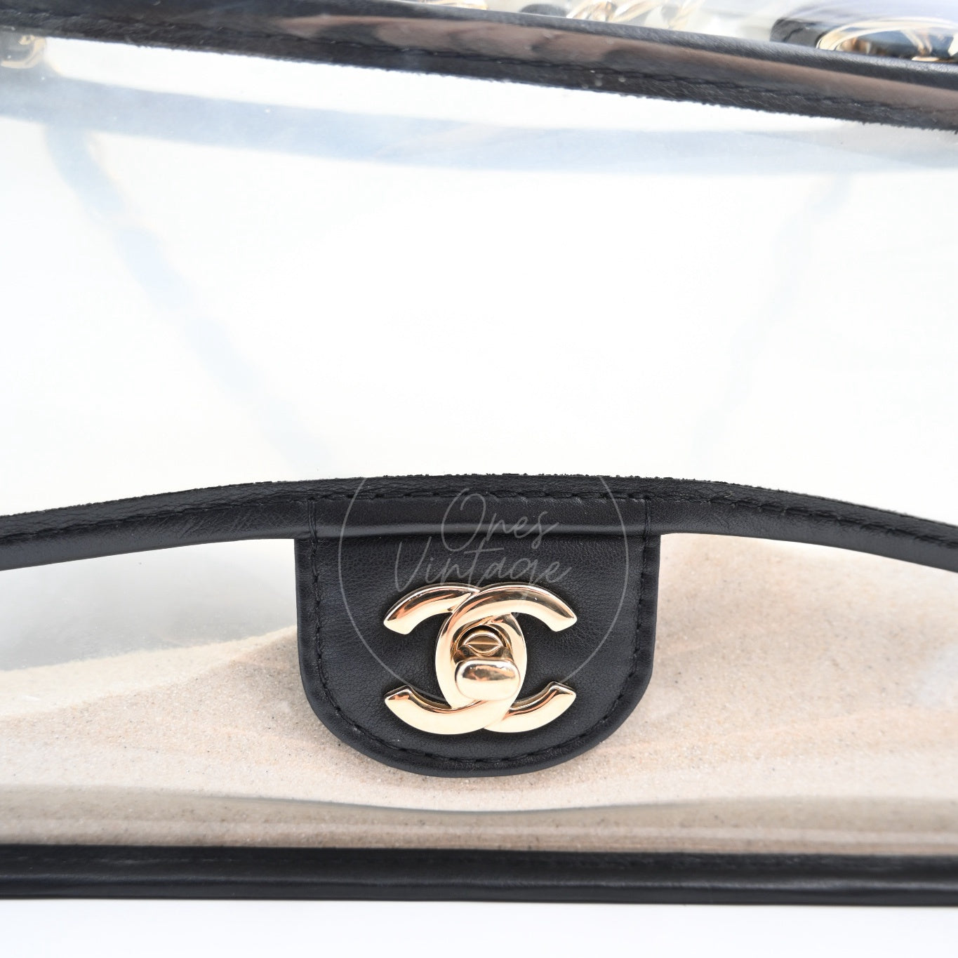 [Pre-owned] Chanel Sand by The Sea Pearl in Clear Classic Flap Bag
