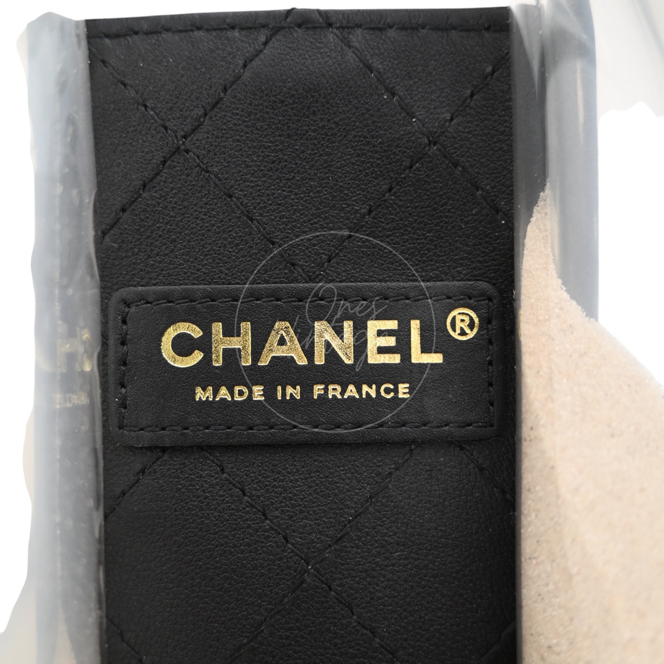 [Pre-owned] Chanel Sand by The Sea Pearl in Clear Classic Flap Bag