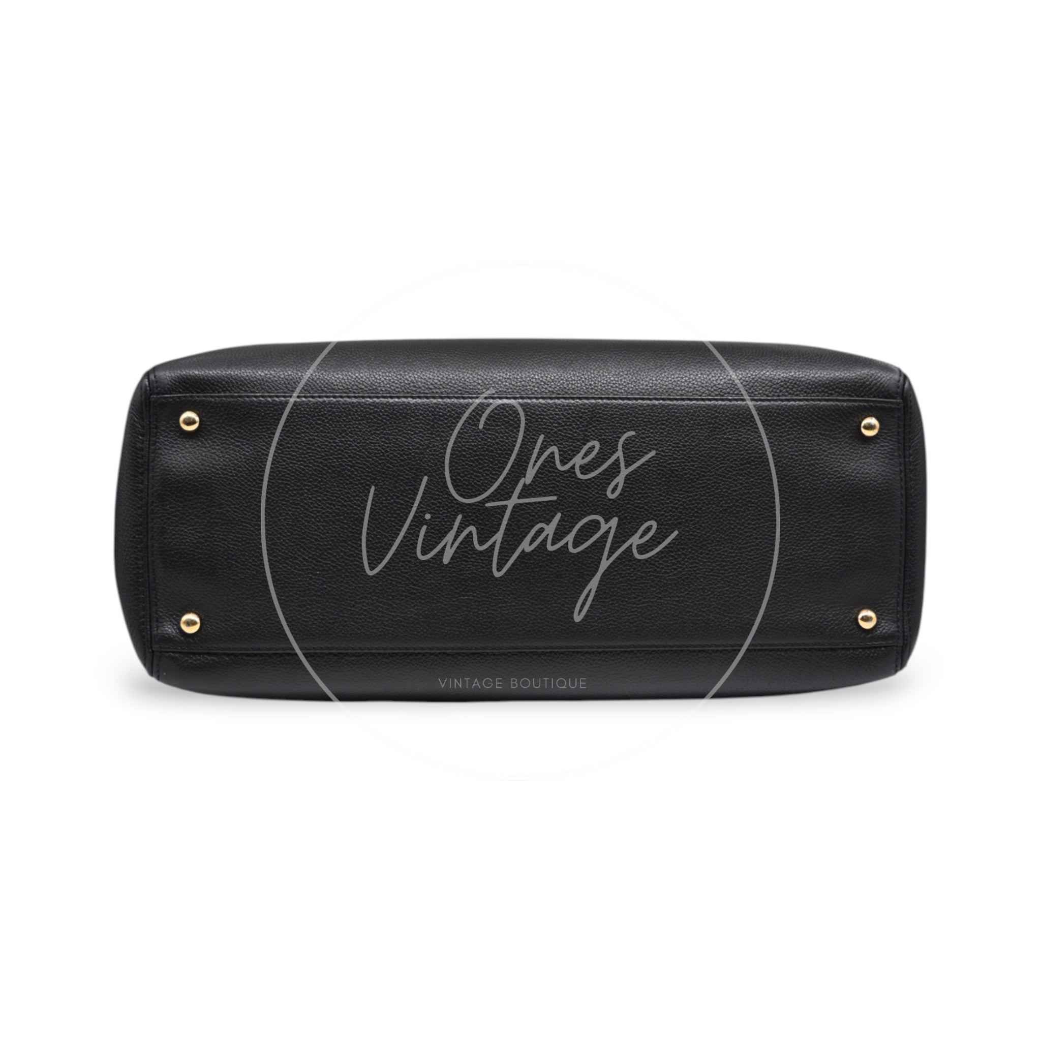 [Pre-owned] Chanel Cert Medium Black GHW