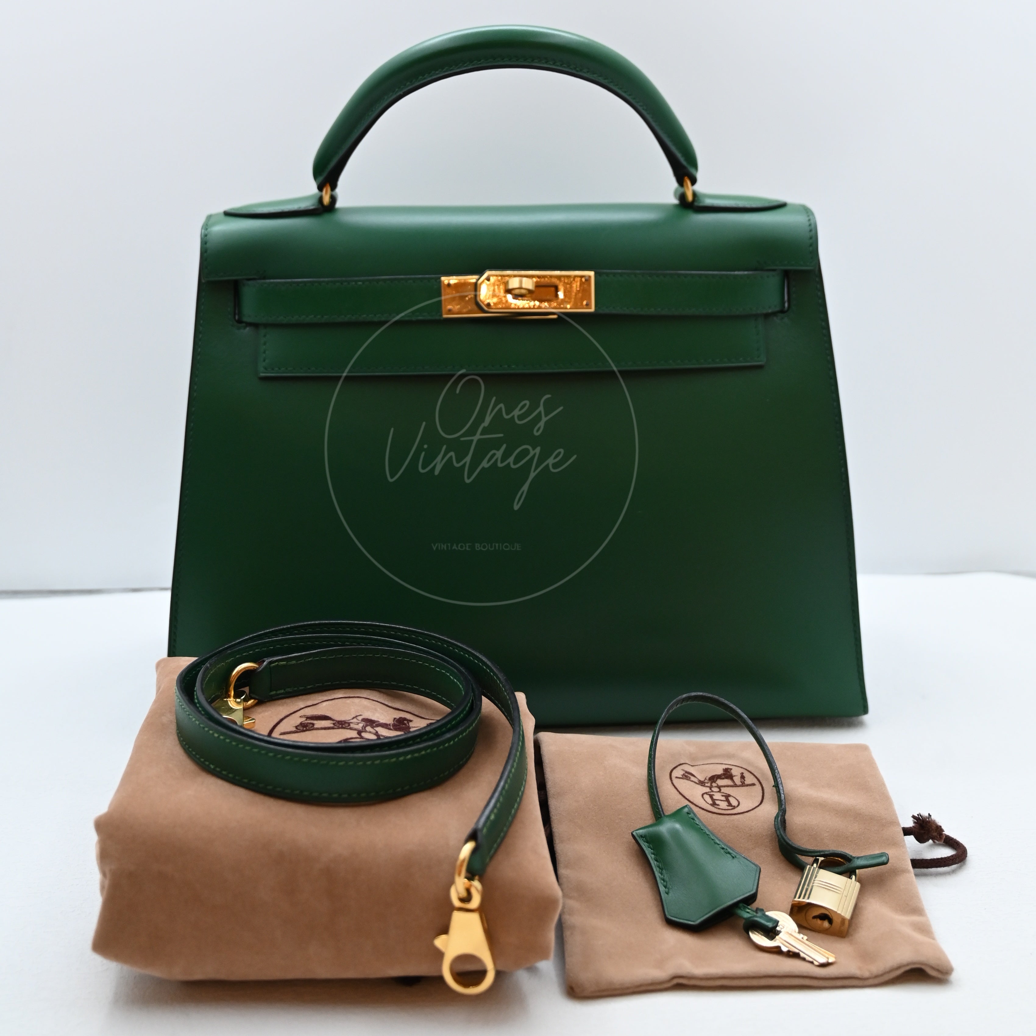 [Pre-owned] Hermes Kelly 28 Dark Green  GHW Stamp Square B