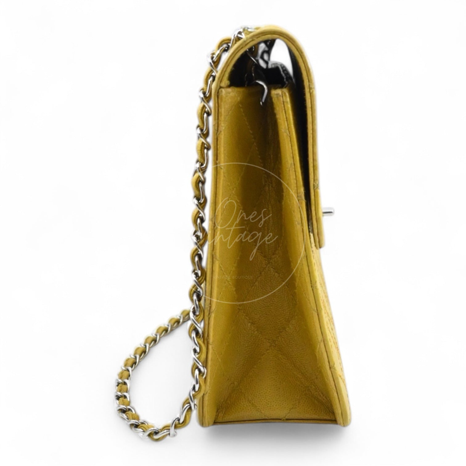 [Pre-owned] Chanel Lime Caviar Classic Jumbo Single Flap Bag