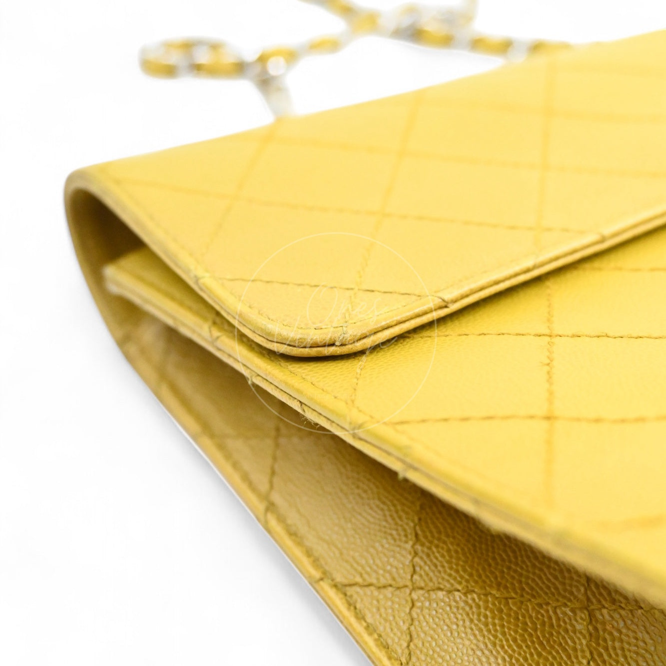 [Pre-owned] Chanel Lime Caviar Classic Jumbo Single Flap Bag