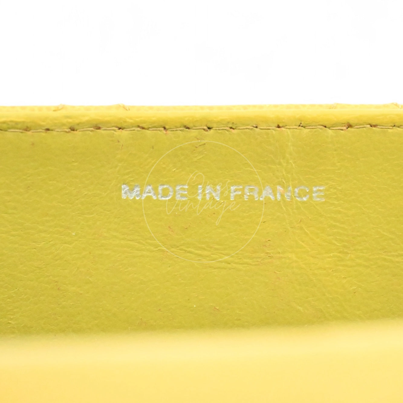 [Pre-owned] Chanel Lime Caviar Classic Jumbo Single Flap Bag