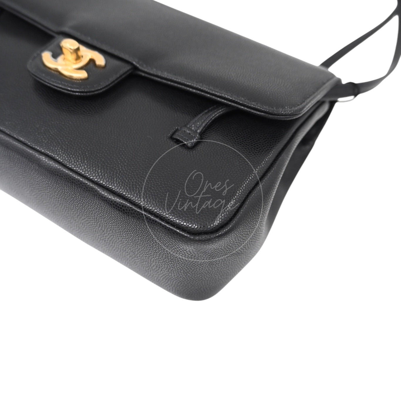 [Pre-owned] Chanel Preppy Coco Small Flap Bag in Black Calfskin GHW