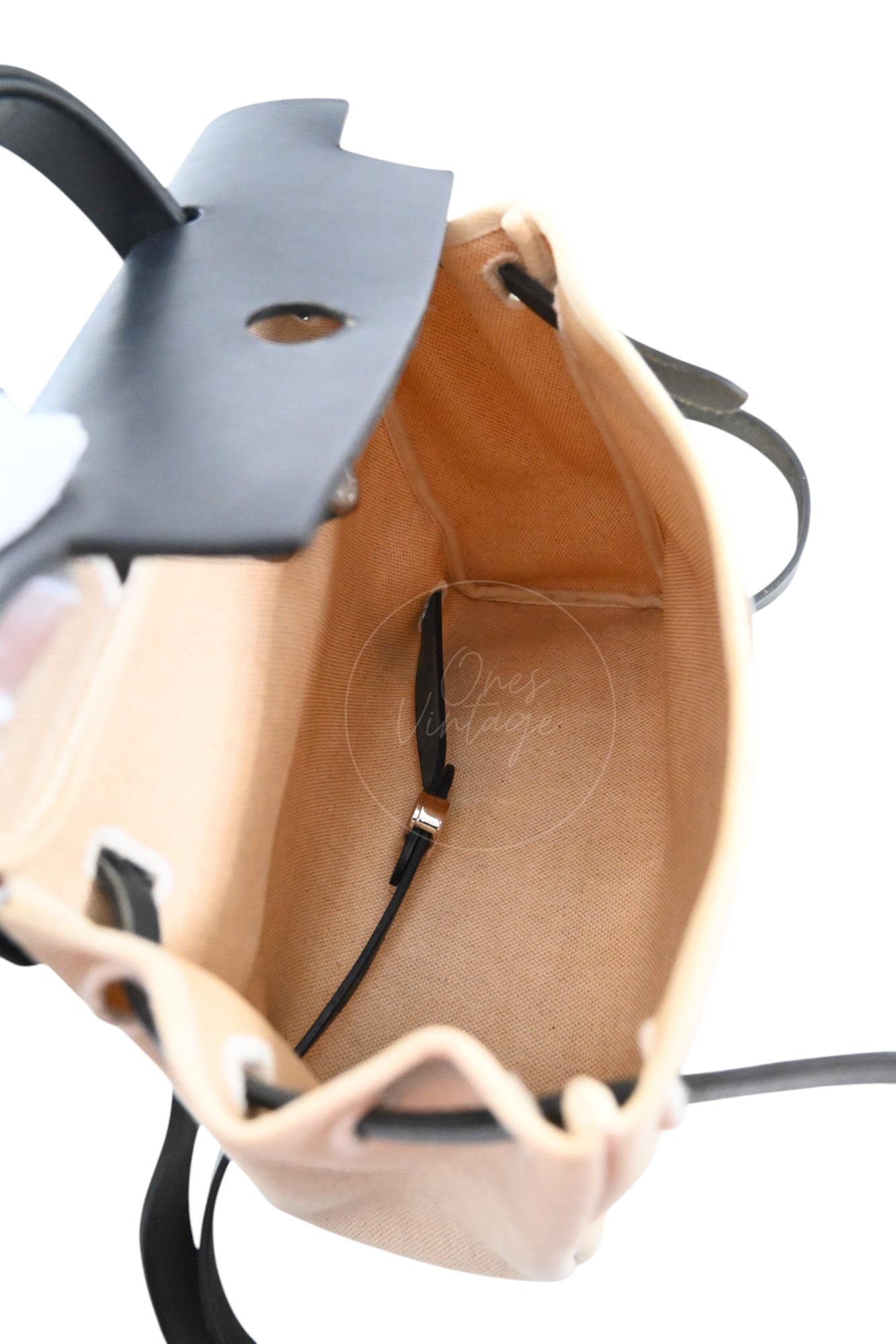 [Pre-owned] Hermes Herbag Backpack Black Swift Beige Canvas Stamp Square C