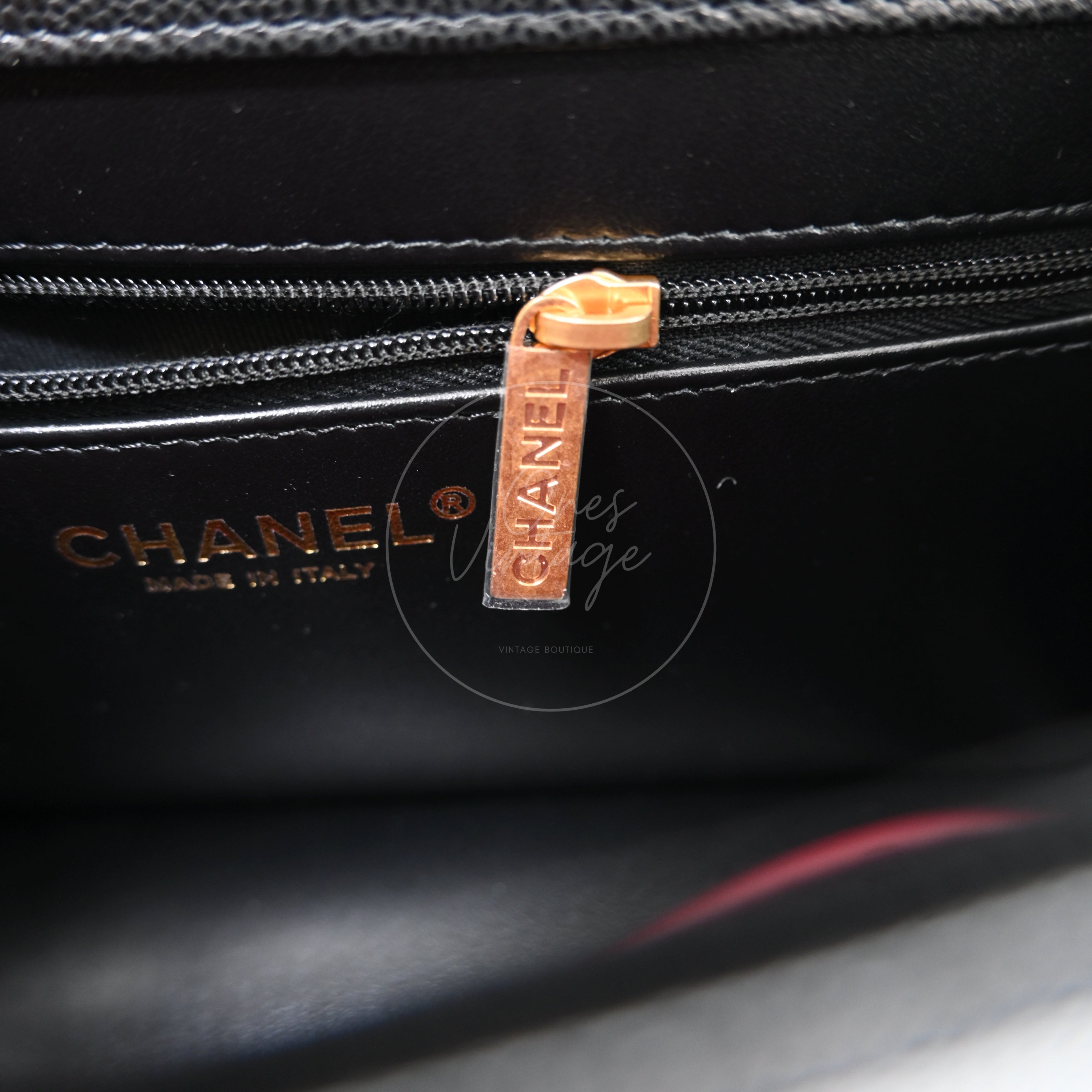 [Pre-owned] Chanel Preppy Coco Small Flap Bag in Black Calfskin GHW