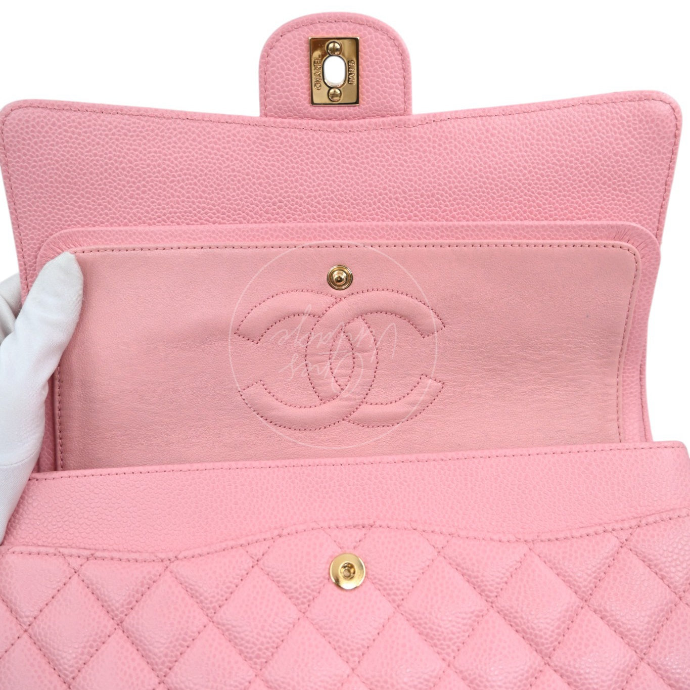 [Pre-owned] Chanel Medium Classic Flap Calfskin & Gold-Tone Metal Handbag