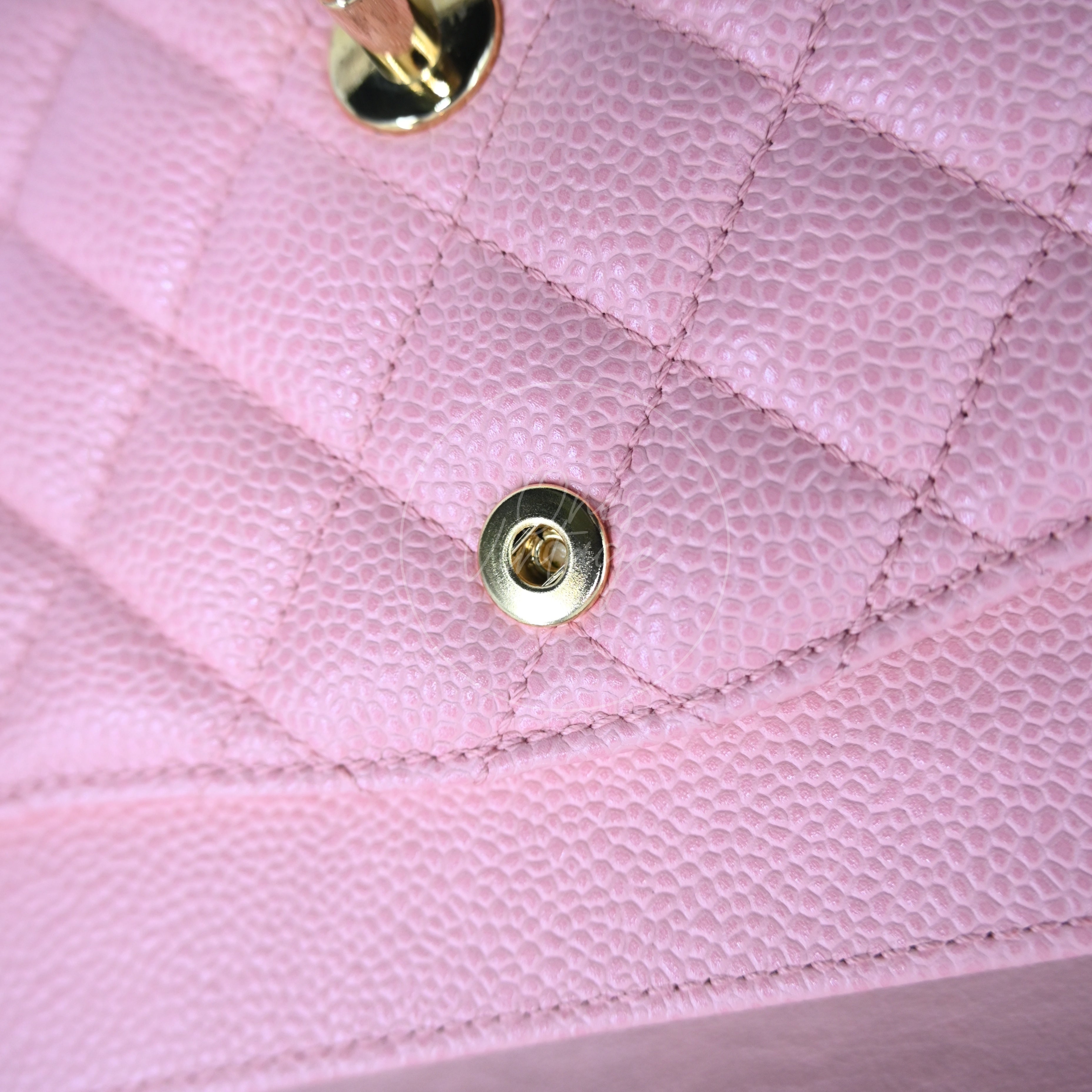 [Pre-owned] Chanel Medium Classic Flap Calfskin & Gold-Tone Metal Handbag
