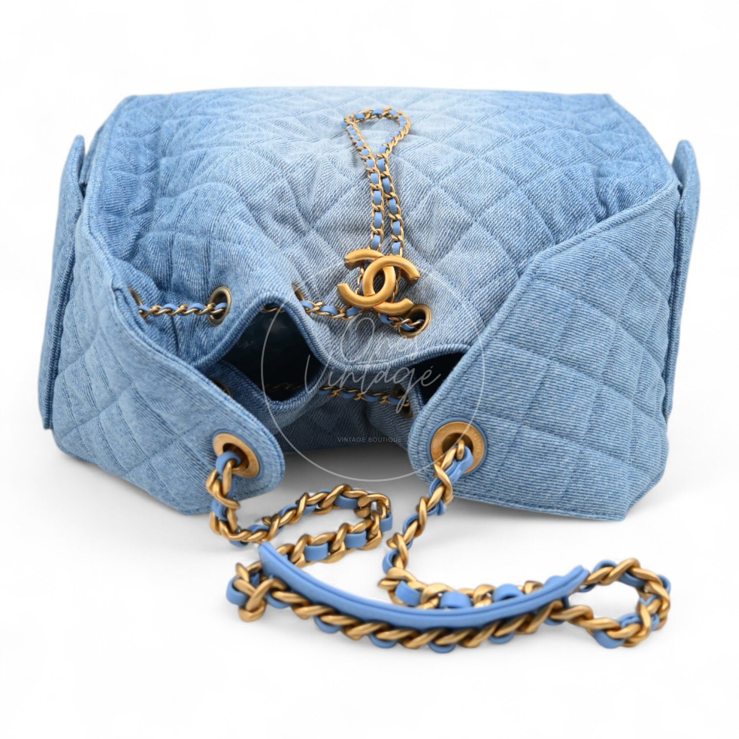 [Unused] Chanel 25 Washed Denim & Gold-Tone Metal Medium Handbag
