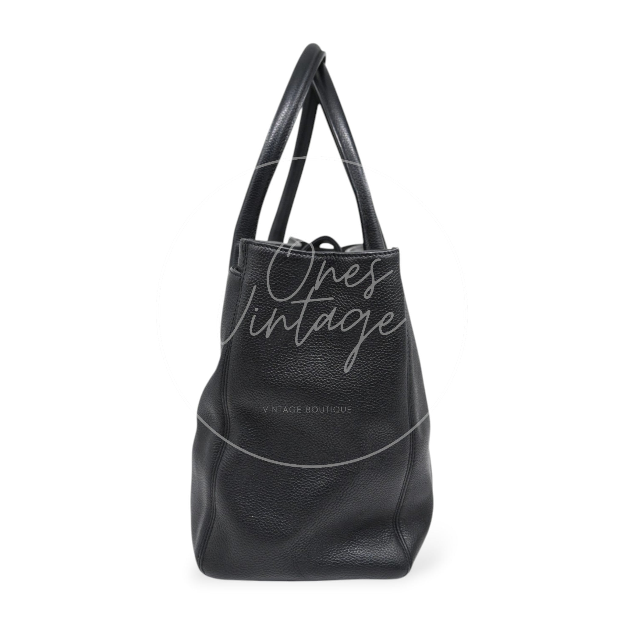 [Pre-owned] CHANEL Black Caviar Executive Cerf Tote GHW