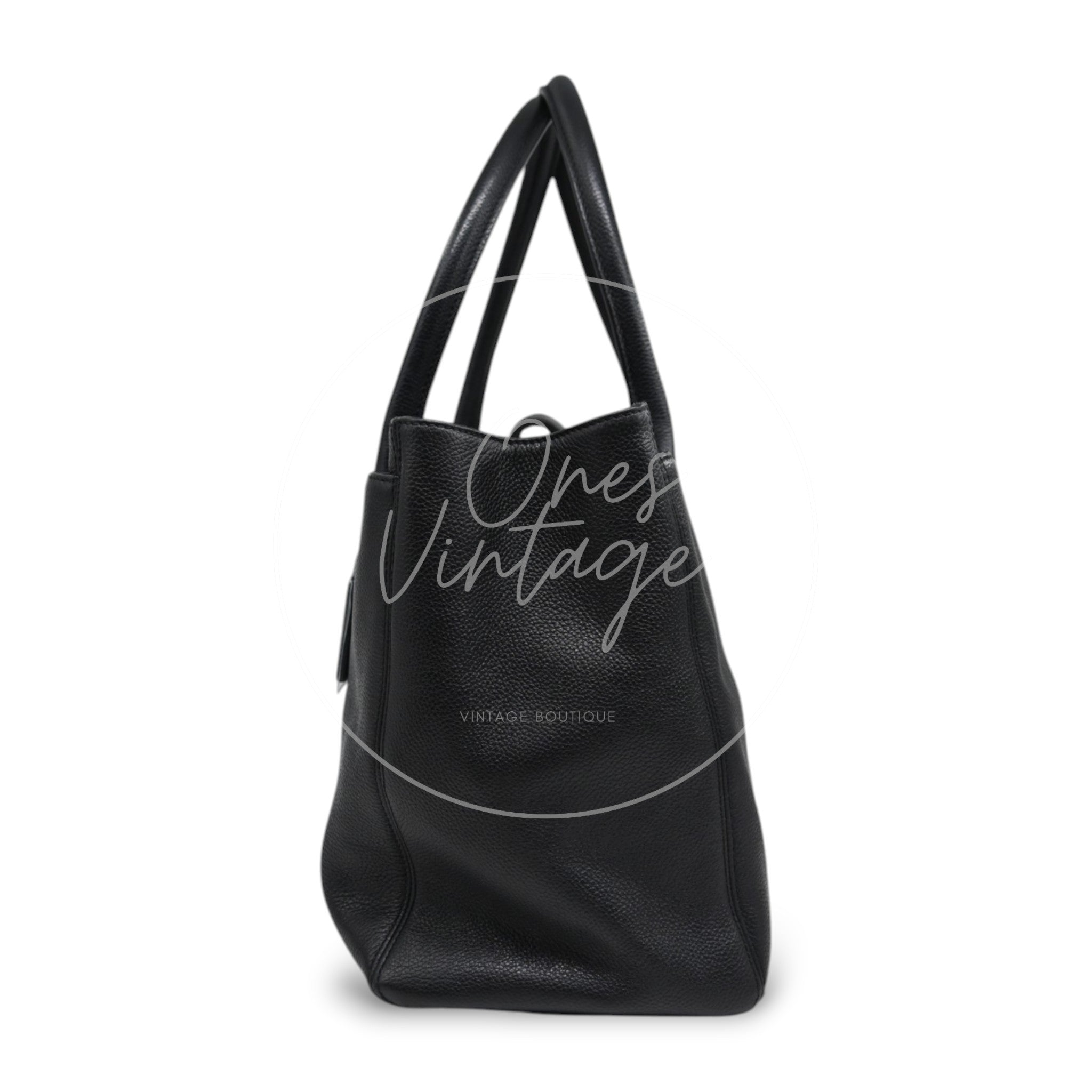 [Pre-owned] CHANEL Black Caviar Executive Cerf Tote GHW
