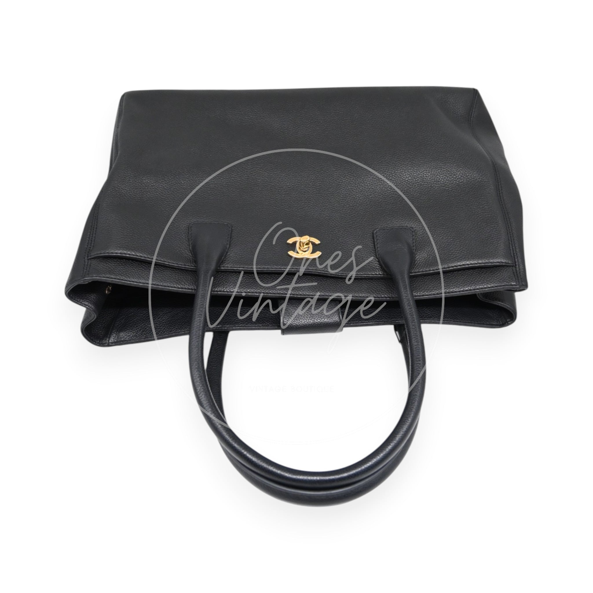 [Pre-owned] CHANEL Black Caviar Executive Cerf Tote GHW