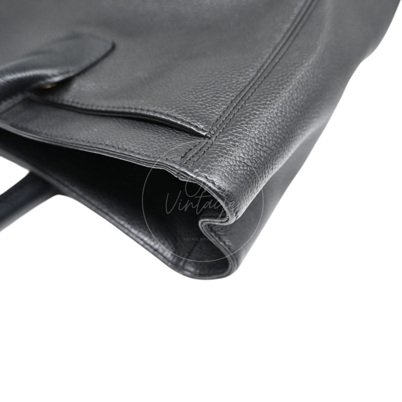 [Pre-owned] CHANEL Black Caviar Executive Cerf Tote GHW