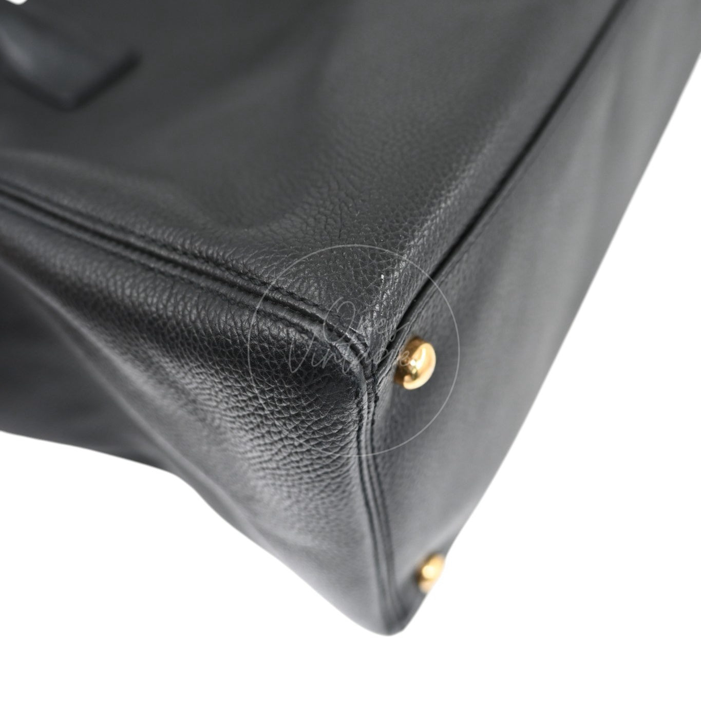 [Pre-owned] CHANEL Black Caviar Executive Cerf Tote GHW