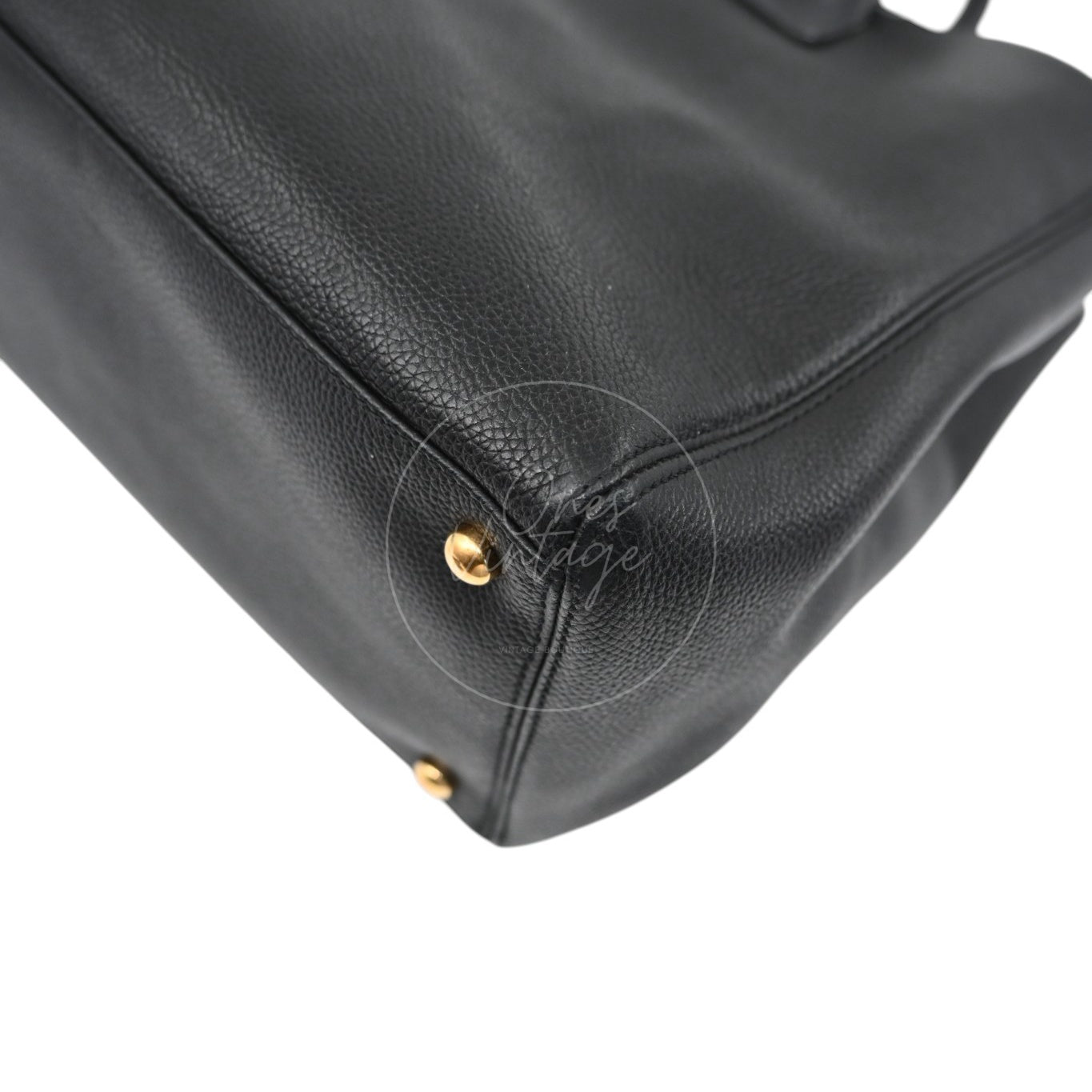 [Pre-owned] CHANEL Black Caviar Executive Cerf Tote GHW