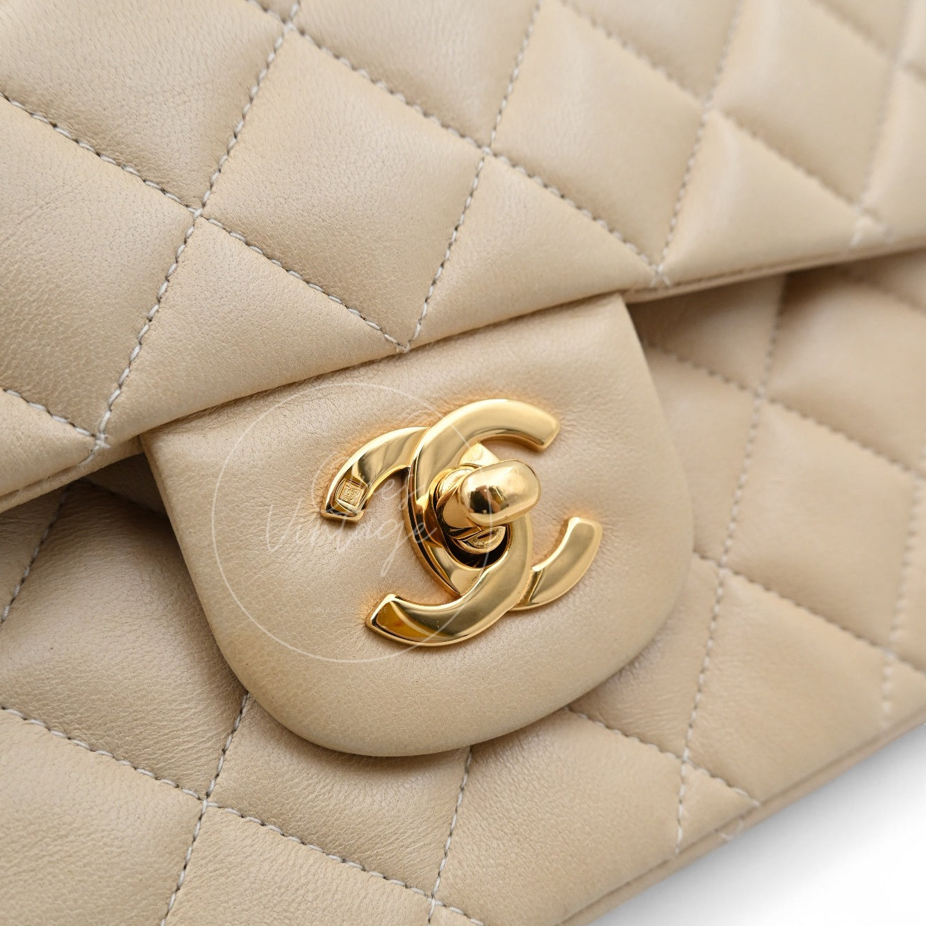 [Pre-owned] Chanel CF25 Medium Classic Flap Bag Beige GHW