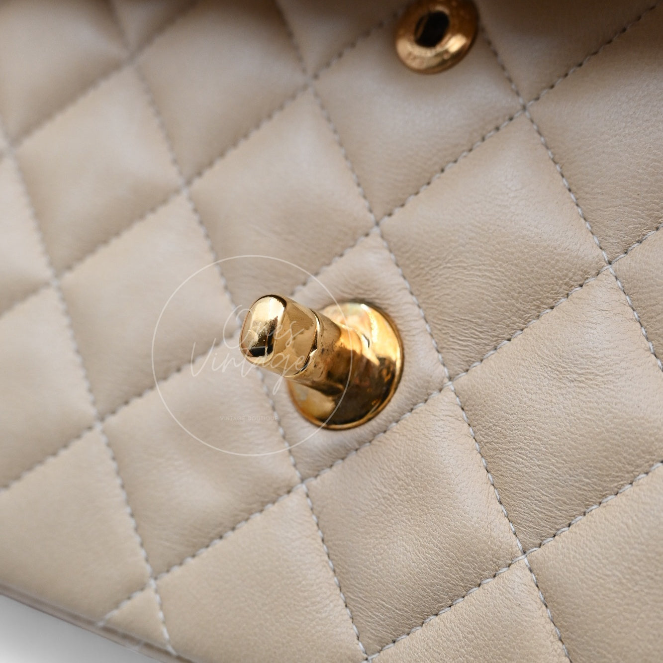 [Pre-owned] Chanel CF25 Medium Classic Flap Bag Beige GHW