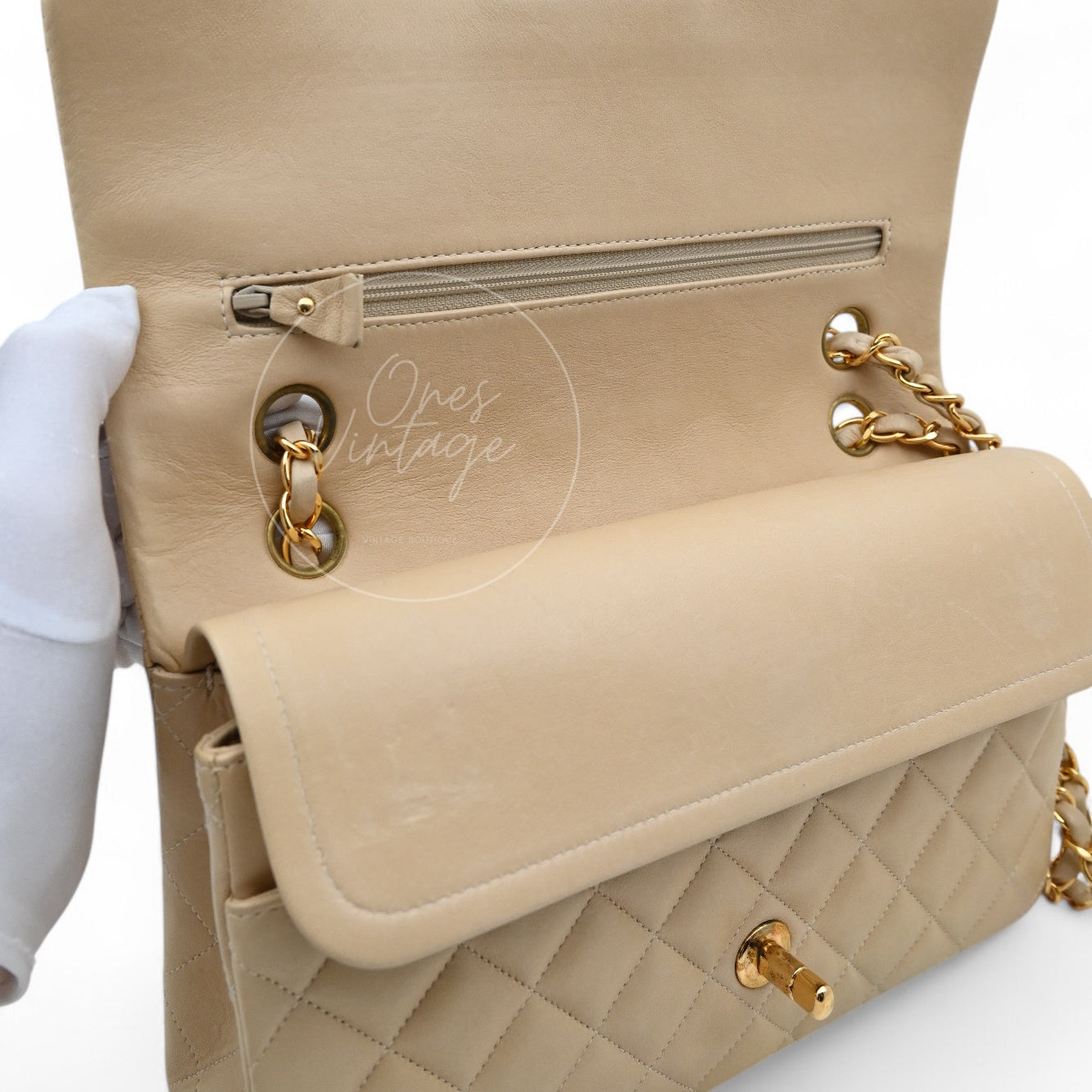[Pre-owned] Chanel CF25 Medium Classic Flap Bag Beige GHW