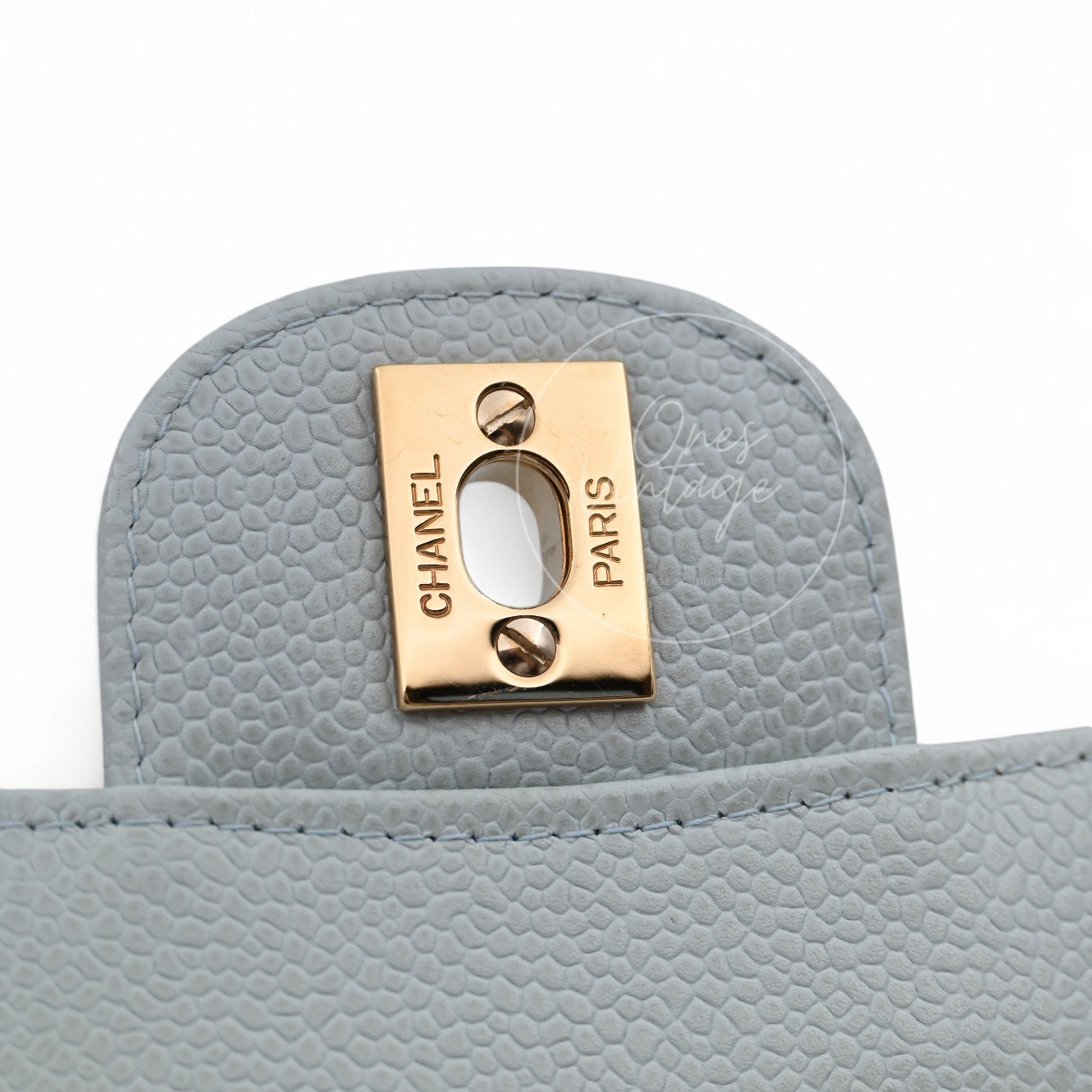 [Pre-owned] Chanel CF25 Medium Classic Flap Bag Caviar Baby Blue