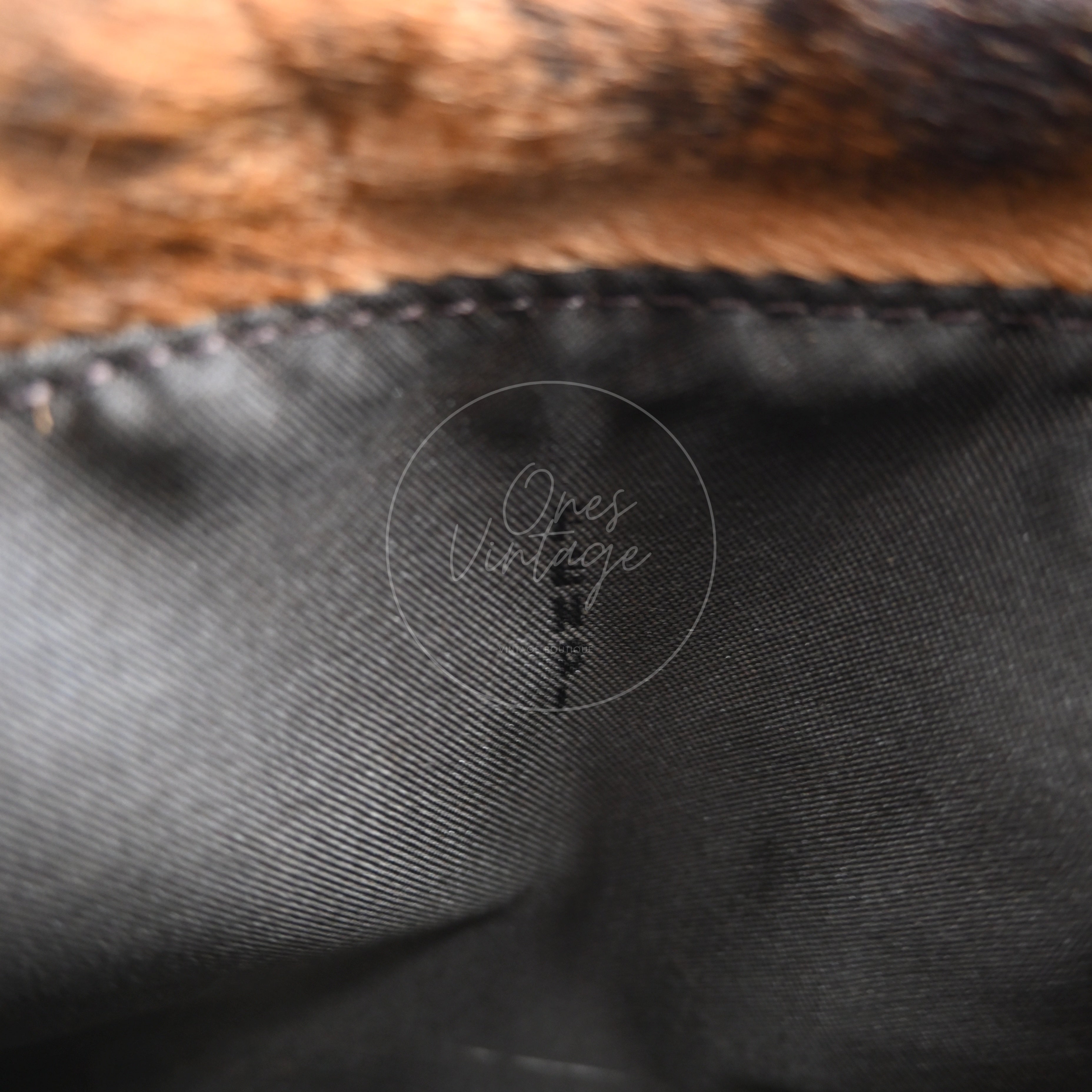 [Pre-owned] Fendi Brown Pony Hair Calf Skin Baguette Shoulder Bag