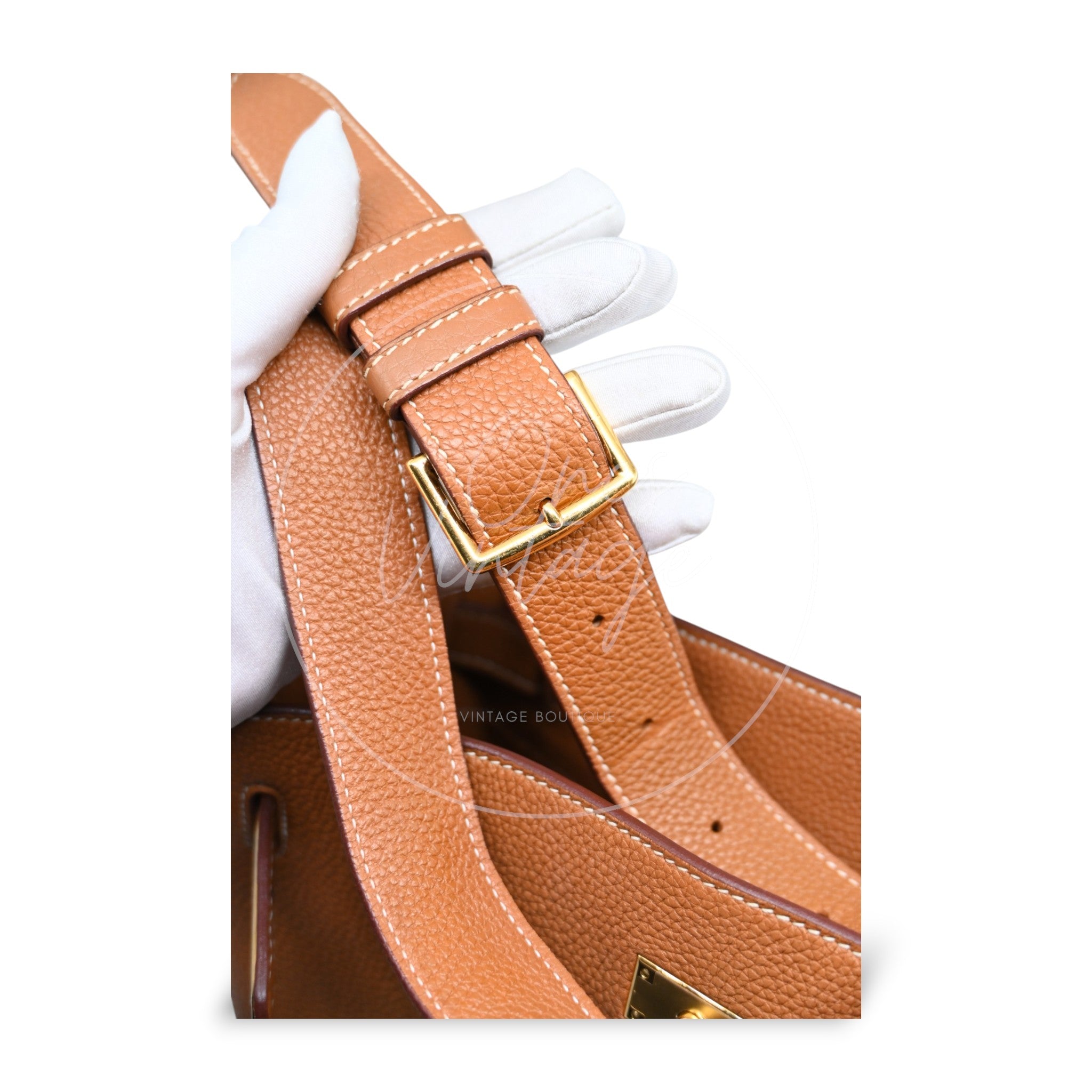 [Pre-owned] Hermes So Kelly 26 Gold GHW Stamp Square L