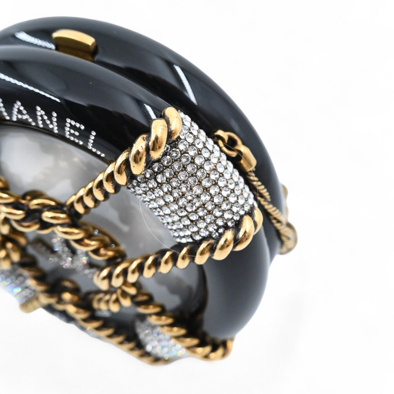[Pre-owned] Chanel Rescue Wheel Black Resin GHW Series 25 Minaudiere Evening Bag