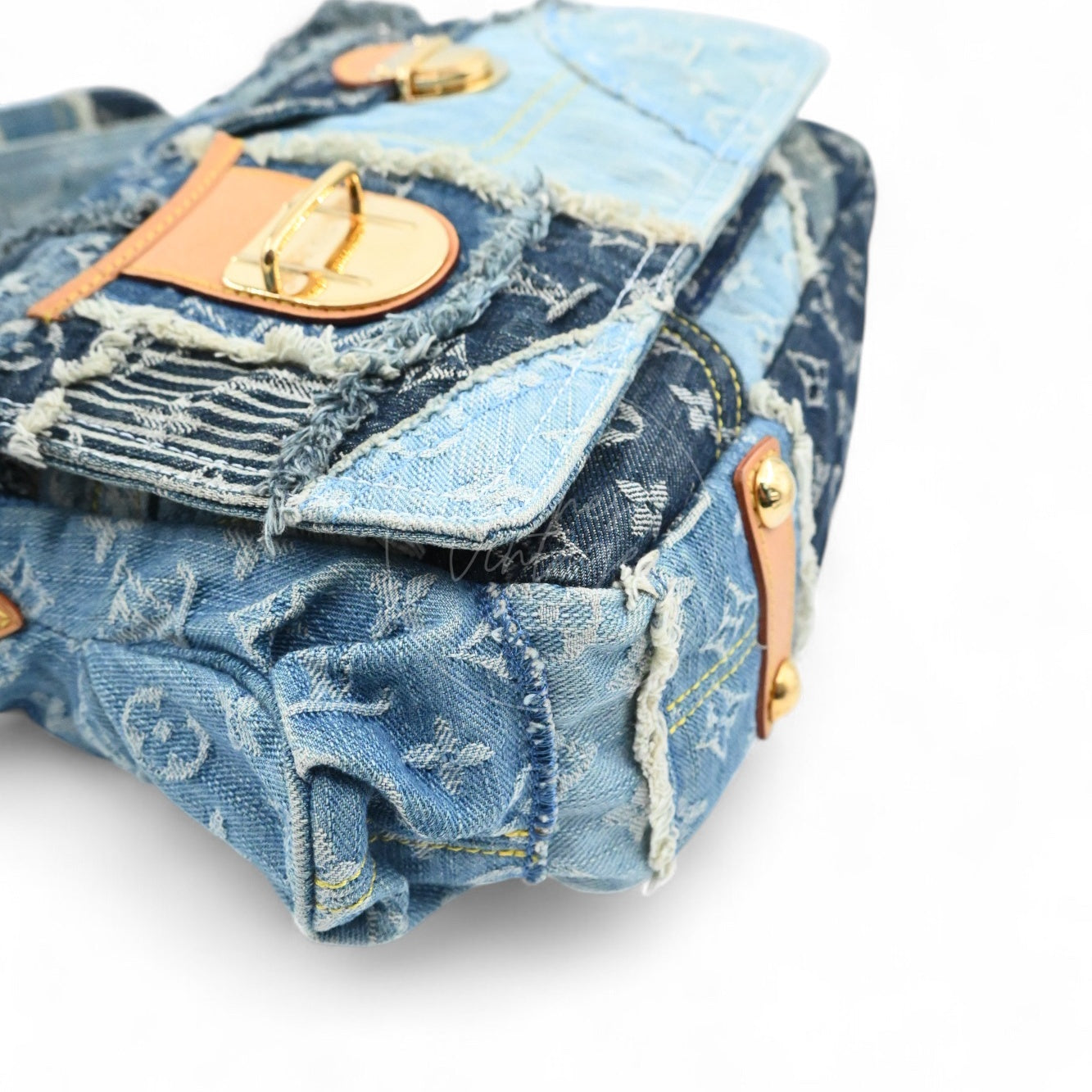 [Pre-owned] Louis Vuitton M95374 Monogram Denim Posty Patchwork Shoulder Bag