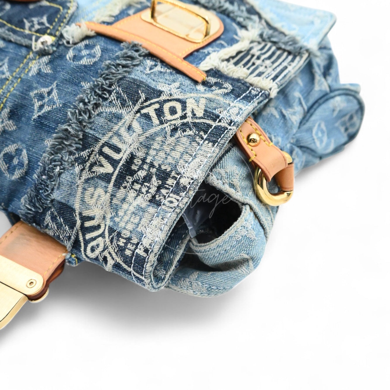 [Pre-owned] Louis Vuitton M95374 Monogram Denim Posty Patchwork Shoulder Bag