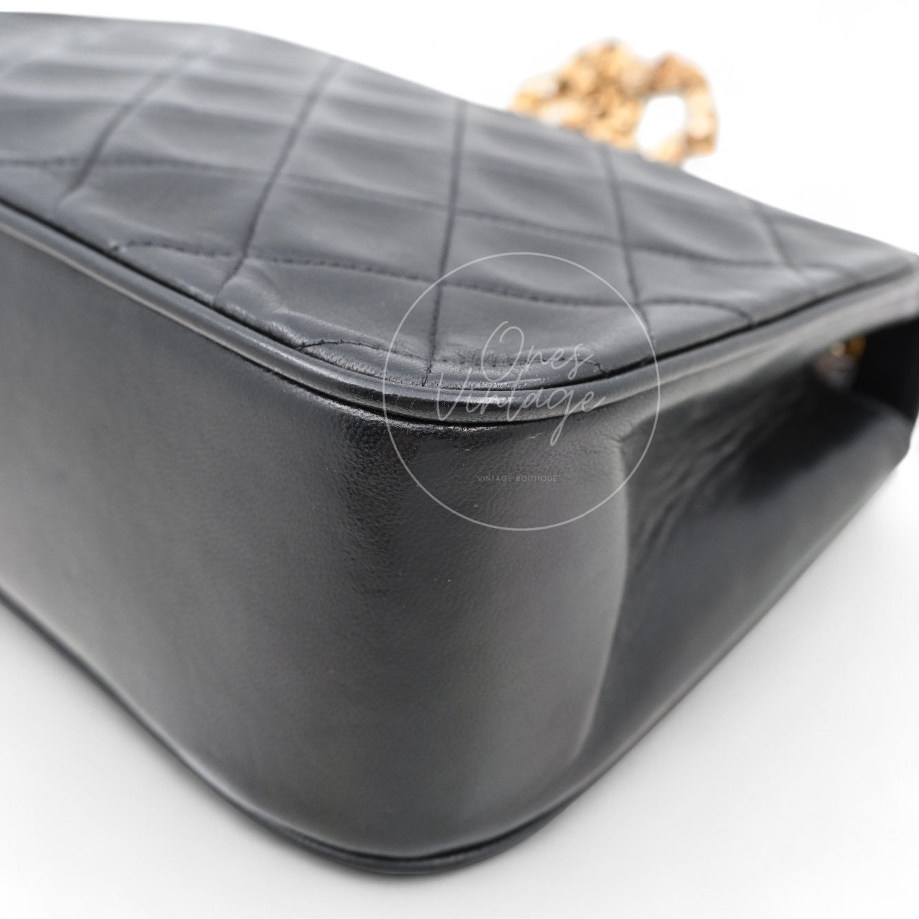 [Pre-owned] Chanel Black Lambskin Bijoux Chain Flap Bag
