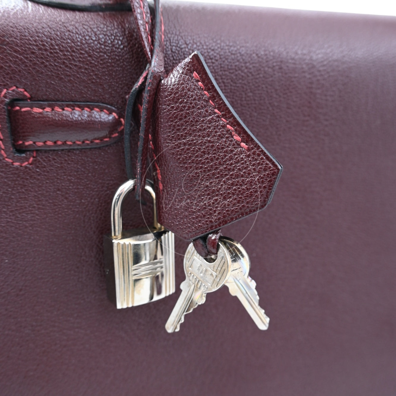[Pre-owned] Hermes Kelly 28 PHW Burgundy Stamp Square I