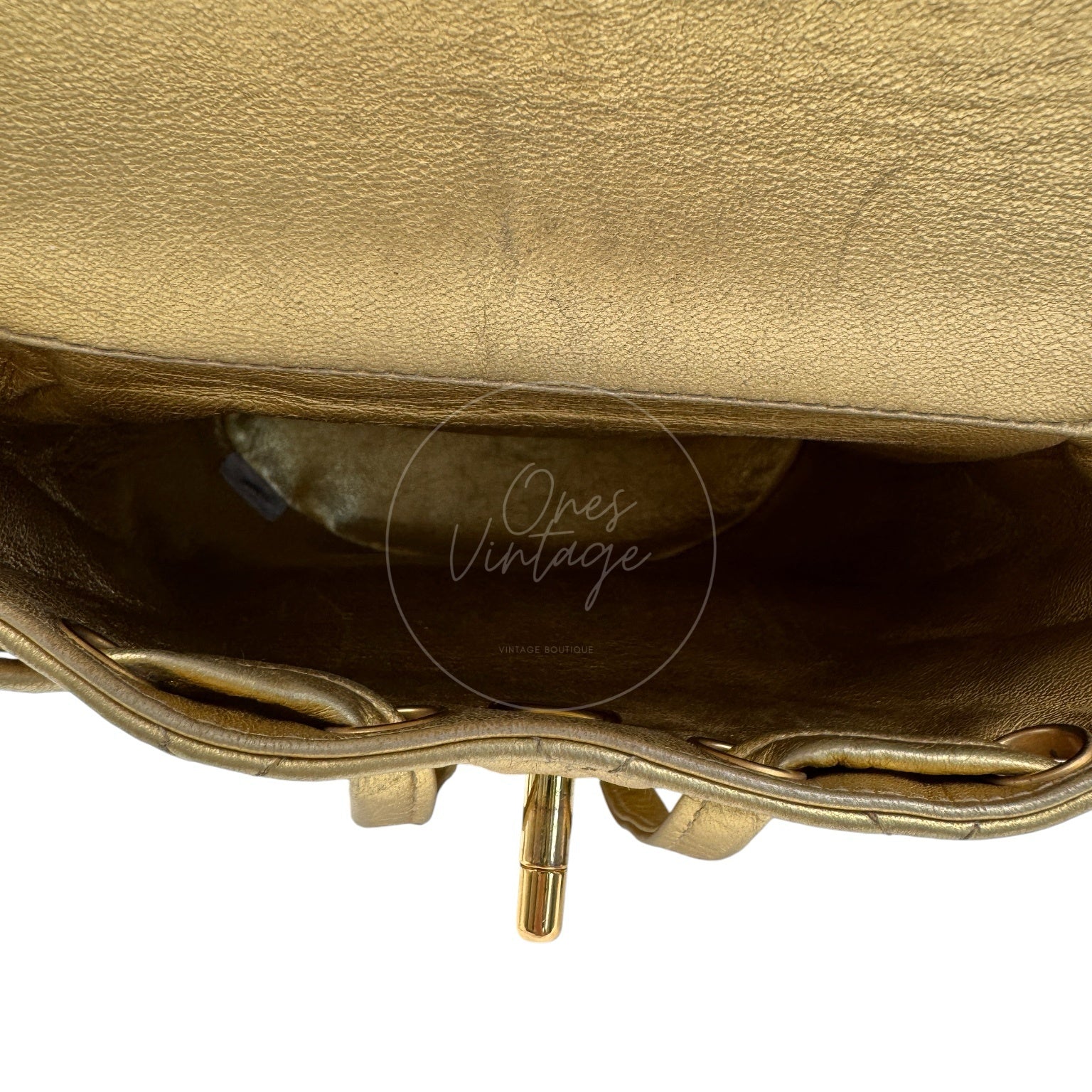 ［Pre-owned] Chanel Mini Duma in Gold Series 3